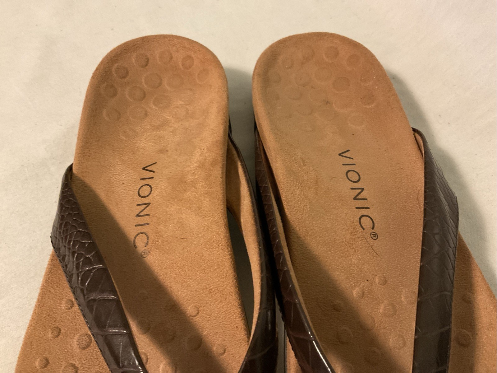 Vionic Bella II Brown Flip Flop Thong Sandals Womens Size 10