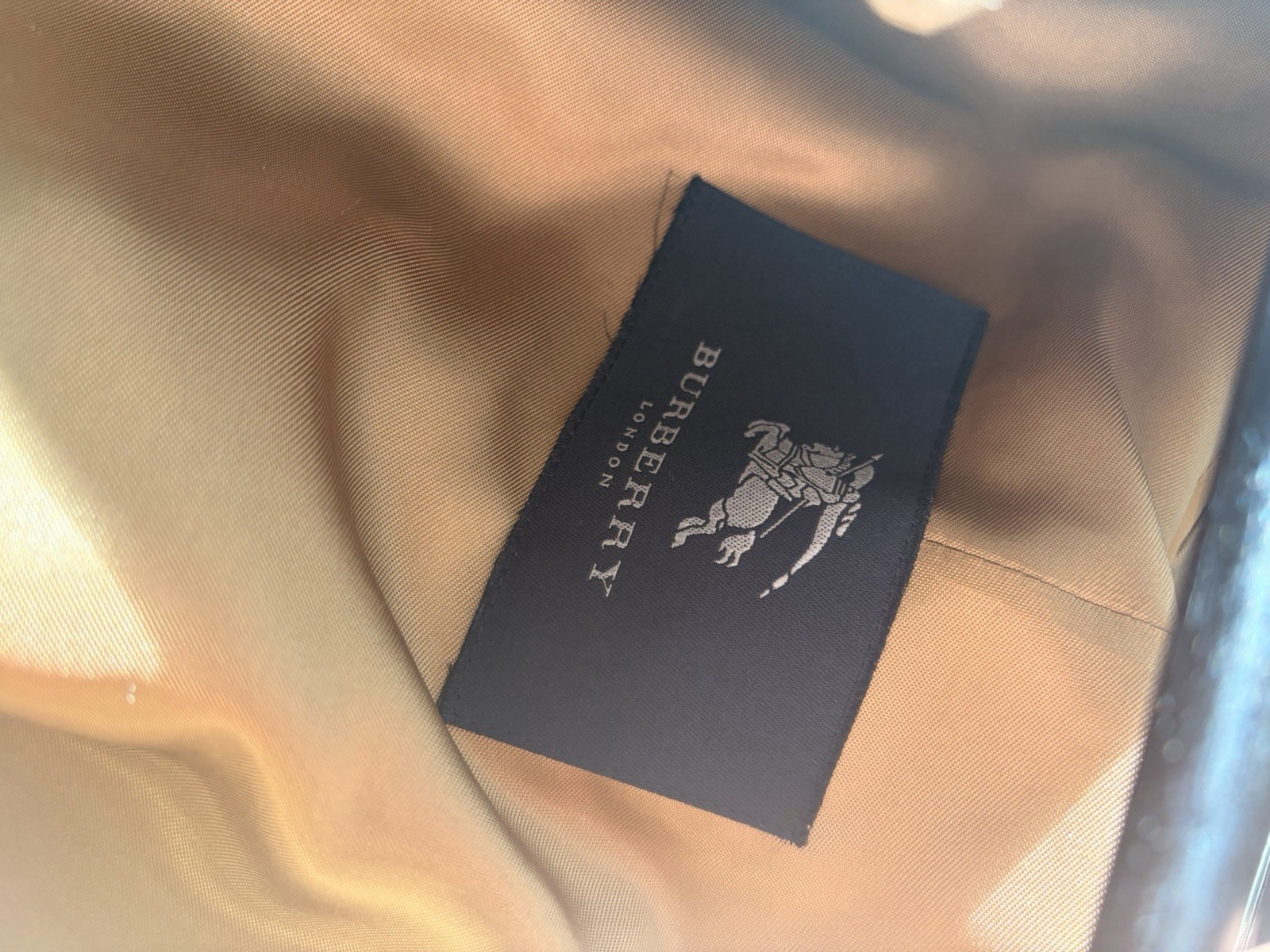 Rare Burberry London Beige Trench Coat 48 Inches Top To Bottom, 16 Inch Sleeves