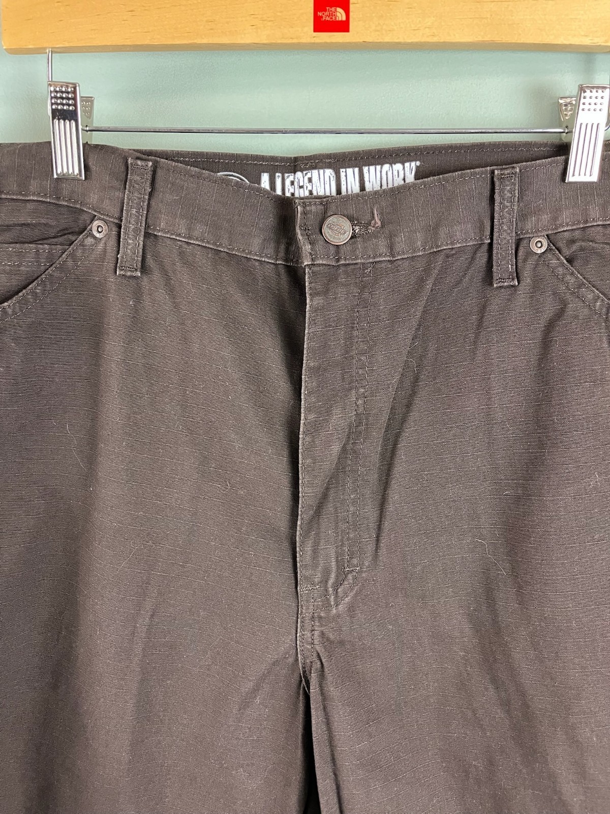 Dickies Ripstop Ultimate Cargo Short Relaxed Fit 11″ Inseam Brown Mens Size 38