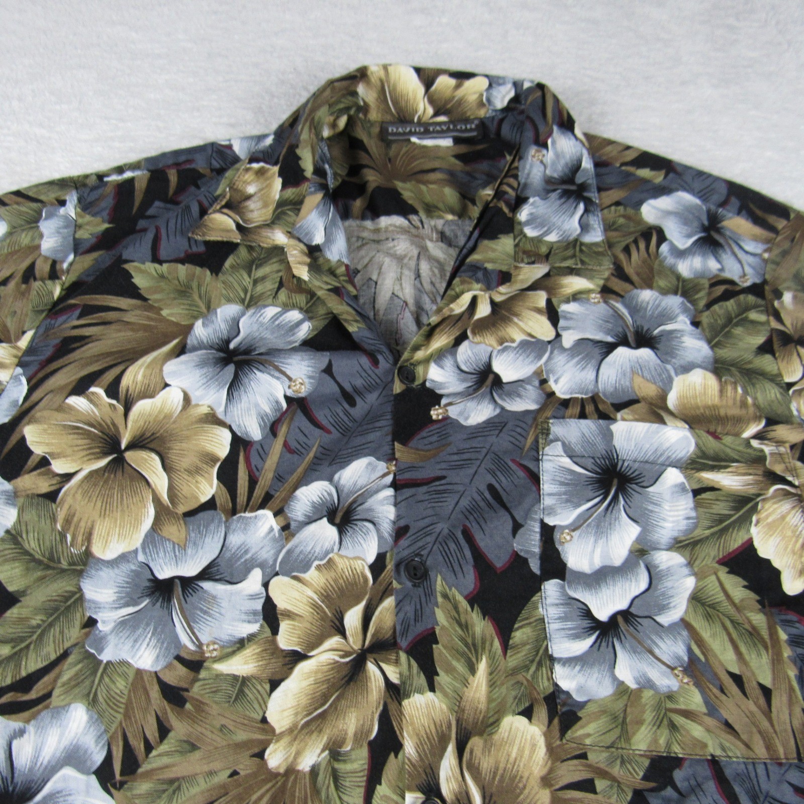 David Taylor Hawaiian Shirt Men’s Medium Black Tropical Floral Camp S/S