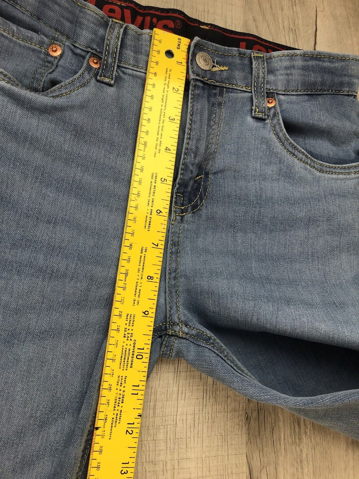 Levi’s 514 Jeans Lite Blue Denim Womens Tag Size 14 Reg W27xL29 (Actual 26.5×28)