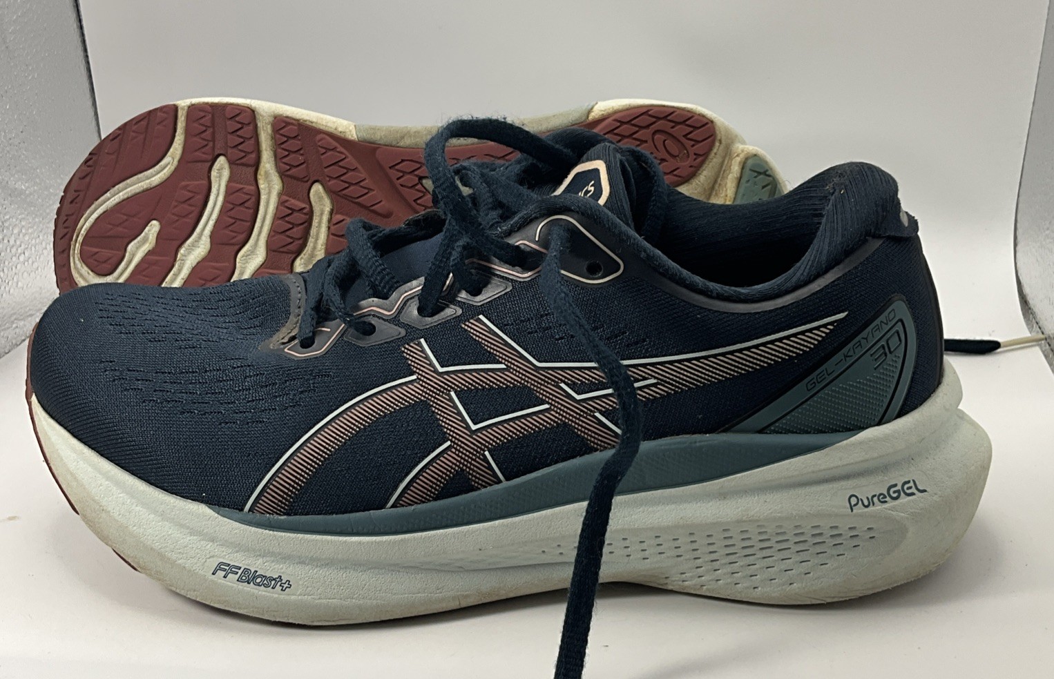ASICS Gel-Kayano 30 Womens Sz 7 Running Shoes Navy Rose Gold 1012B357