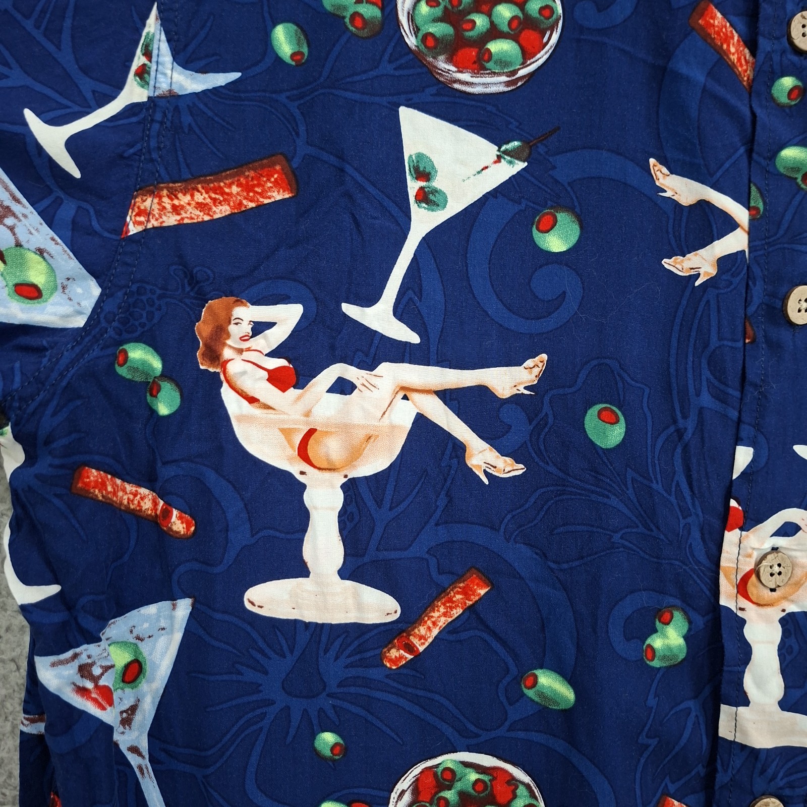 Vintage Junction West Men’s Martini Print Hawaiian Shirt L Blue Pinup Retro