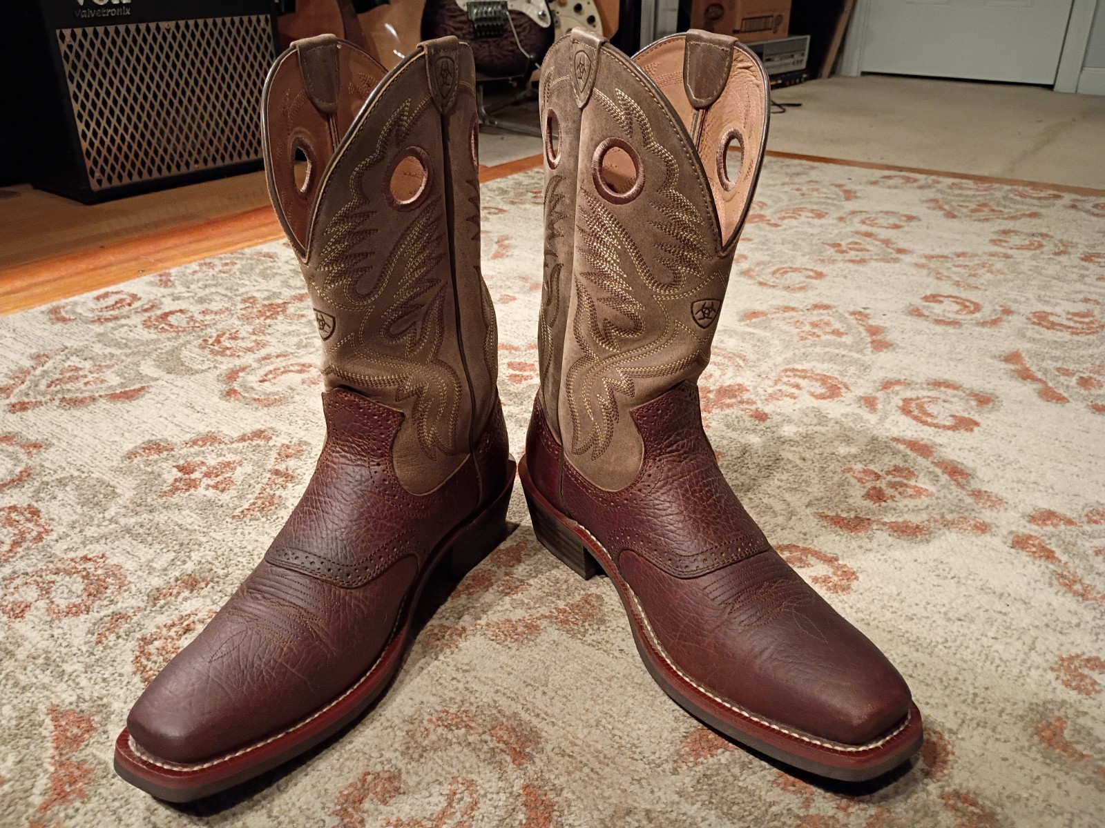 ARIAT ROUGHSTOCK BROWN BULLHIDE LEATHER SQUARE TOE COWBOY BOOTS #34828 MEN’S 12D