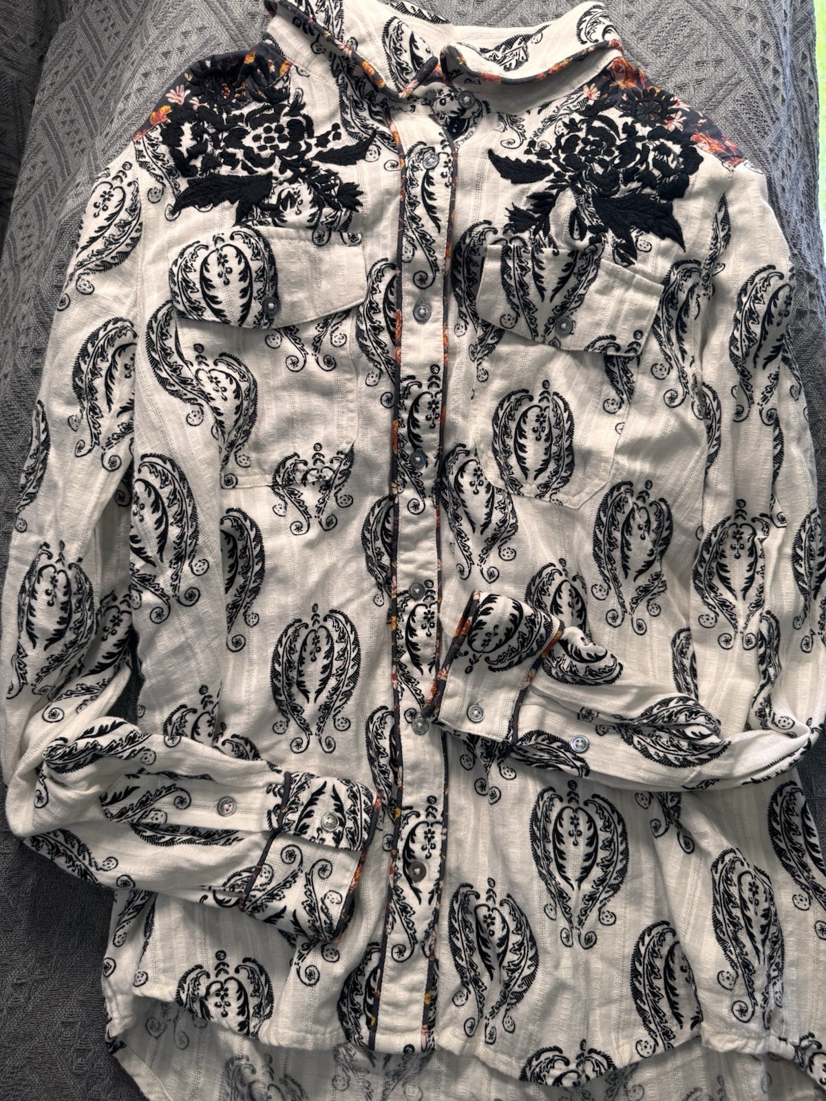 Sundance Women’s S White/Black Paisley Embroidered Collared Woven Cotton Shirt