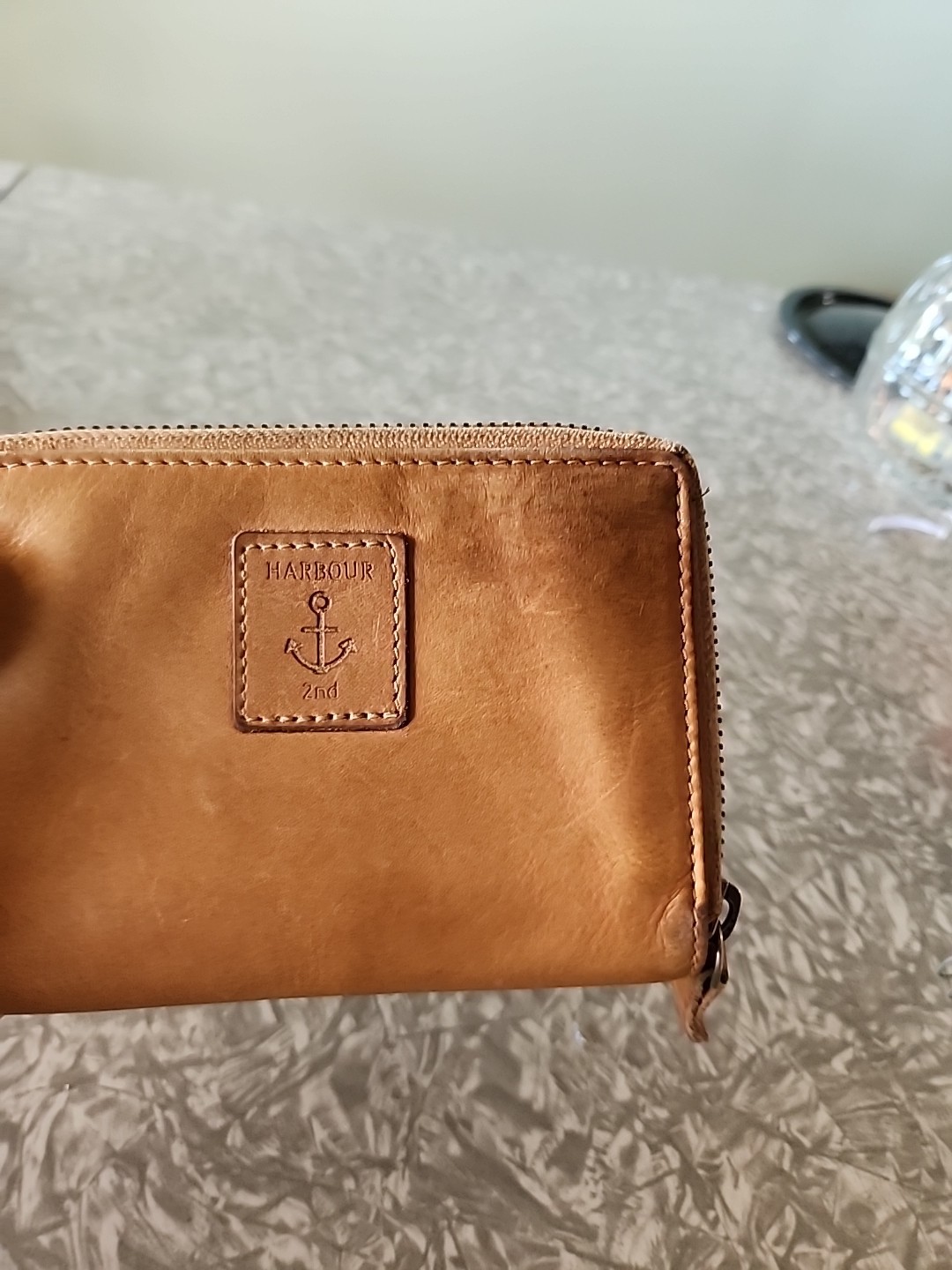 Harbour 2nd Genuine Leather in Good Used Condition Approximately 5inches Long
