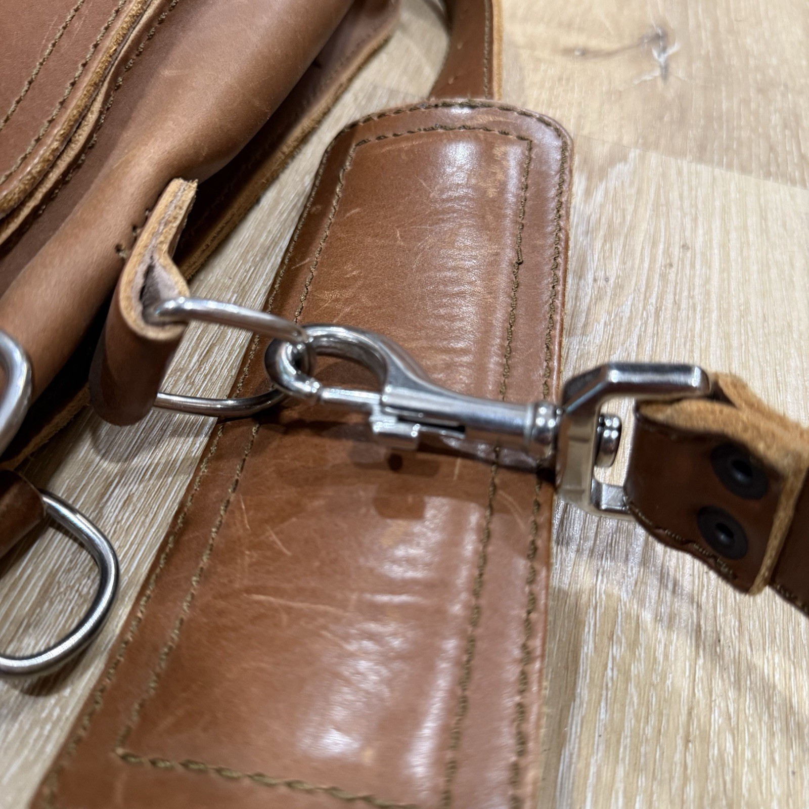 Saddleback Leather Thin Front Pocket Briefcase Chestnut WORN STRAP AND SCRATCHES