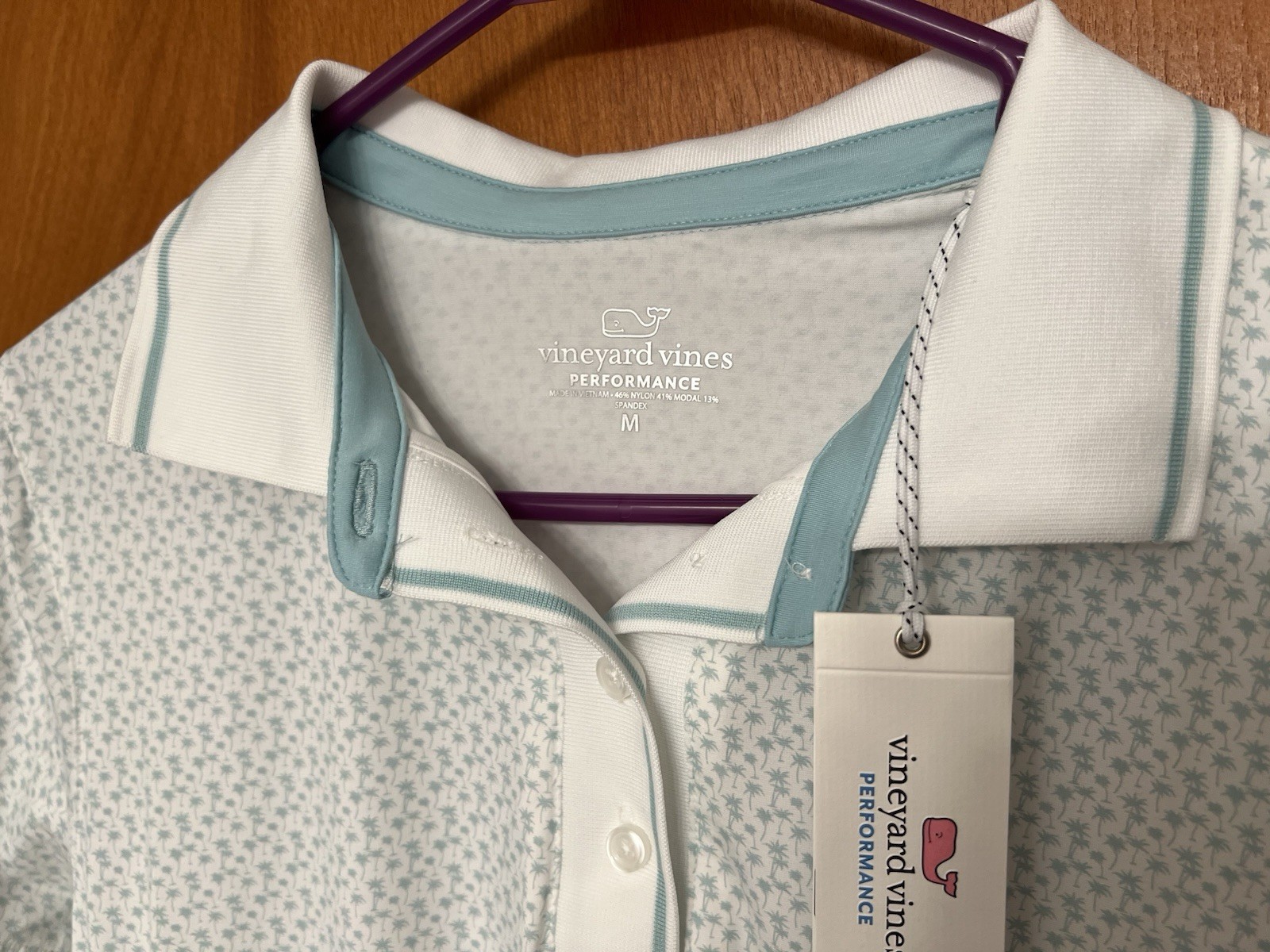 NWT Vineyard Vines Women Performance Polo In Palm Trees White Cap, M, MSRP $85