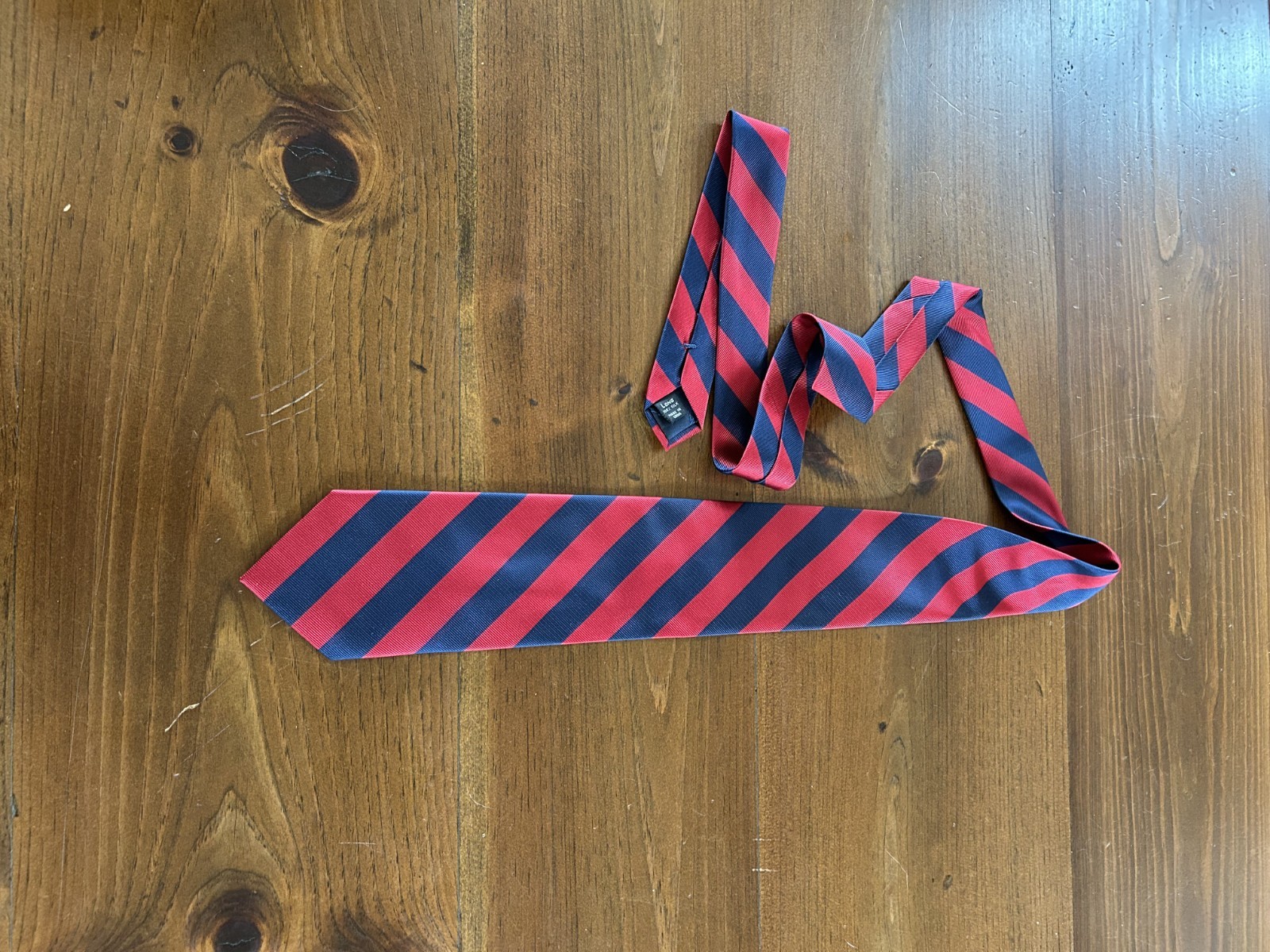 Jos A Bank Executive Collection Stripe Tie Long 3.5 inches by 60.5 inches
