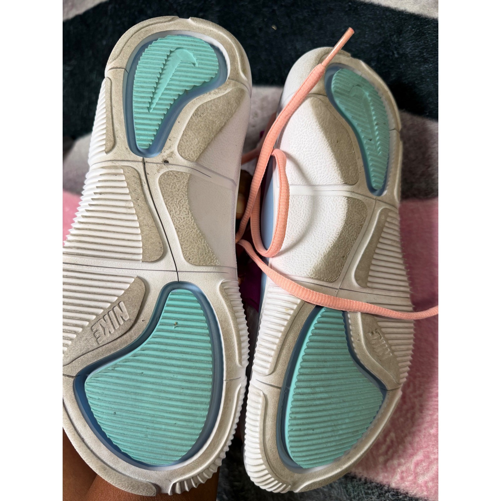 Nike Free Metcon 2 Womens Training Shoes Ivory Pink Teal AQ7481-101 Size 7.5