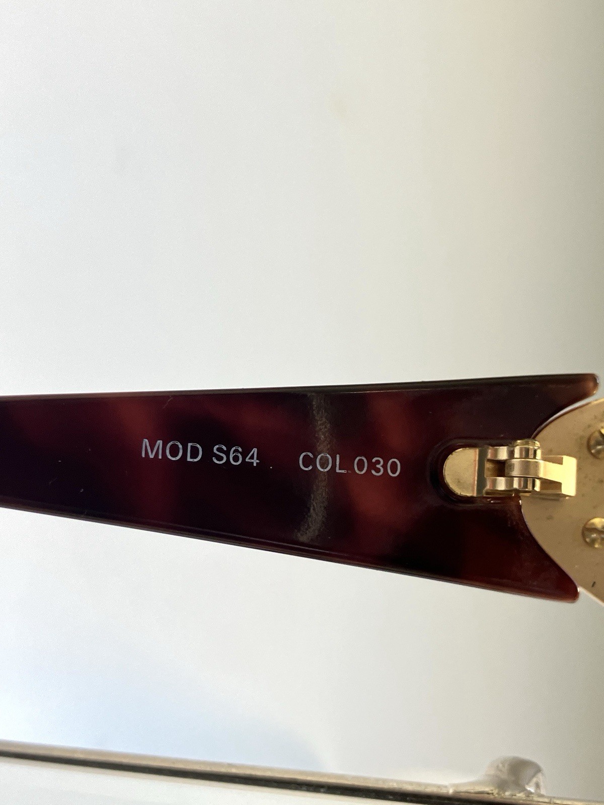 Gianni Versace Medusa sunglasses MOD S64 COL 030 In Excellent Condition