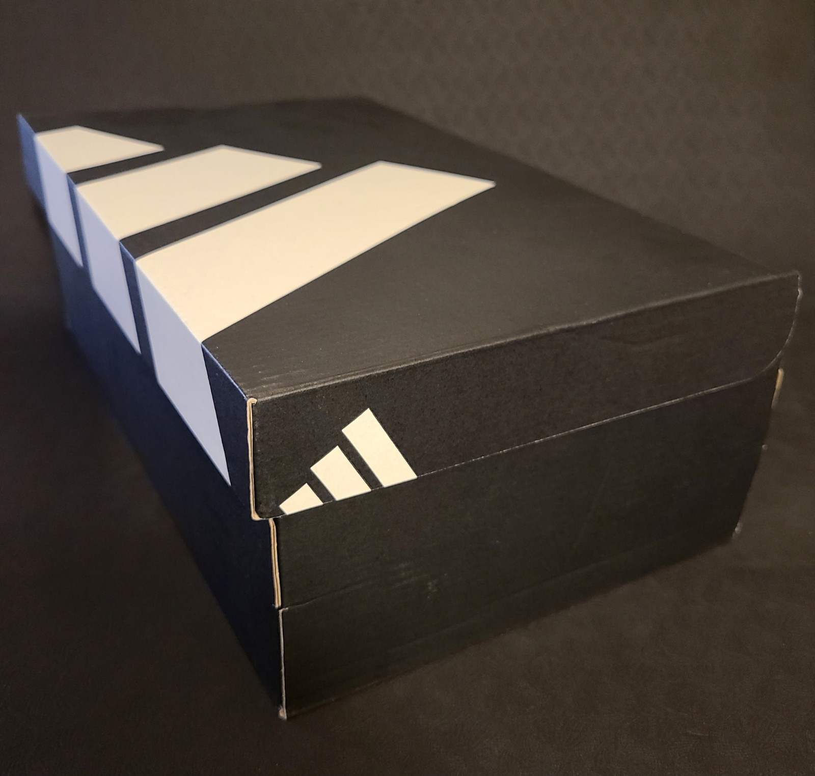 adidas Ultimashow FX3631 Cloud White/Cloud White/Grey Two Men’s Athletic Sneaker