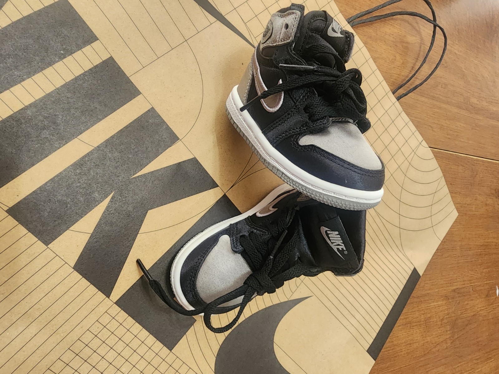 Nike TD Air Jordan 1 Retro High OG Satin Shadow Black/Grey FD5305-010 Size 5c