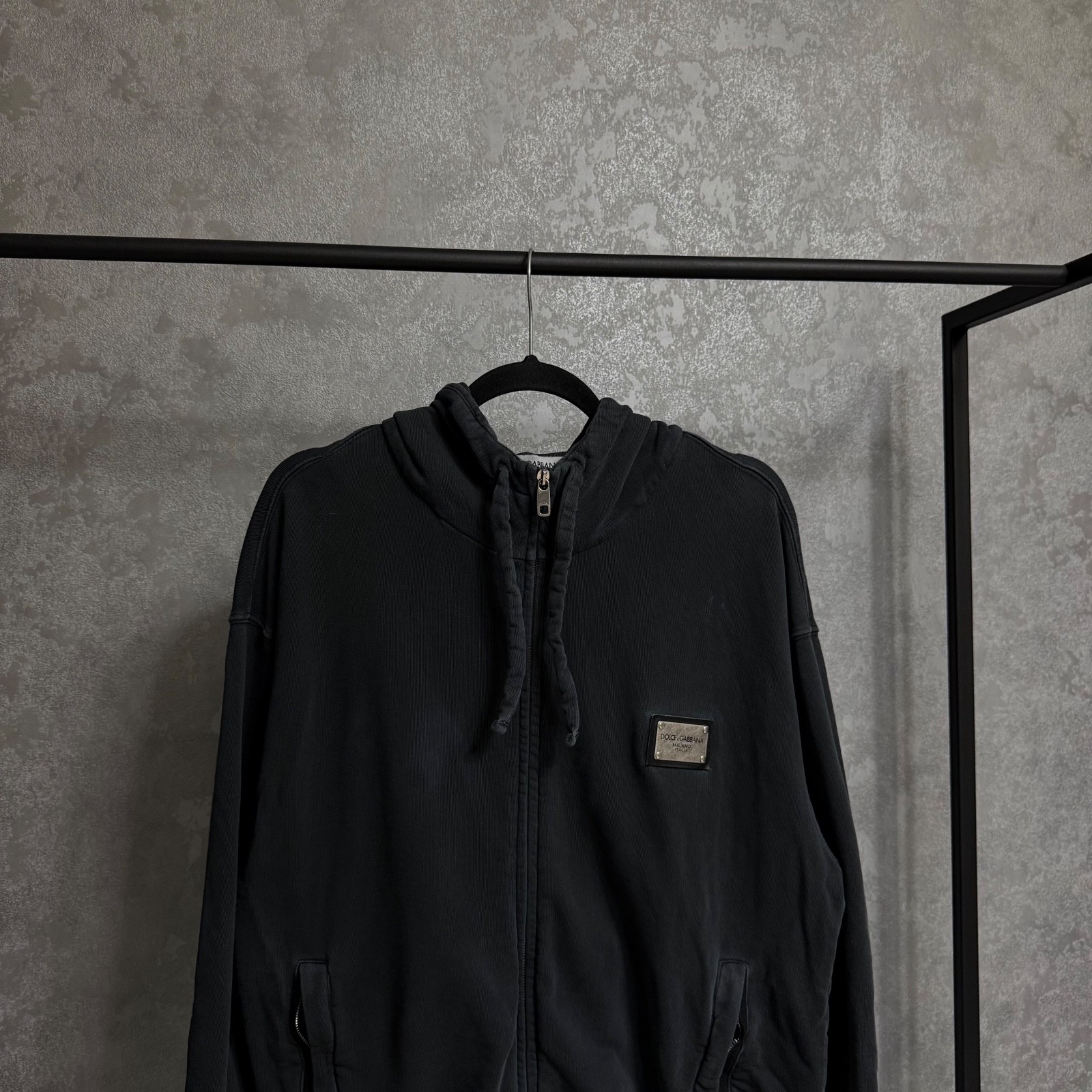 Size 44 – Dolce Gabanna Jersey Zip-Up Logo Plaque Hoodie