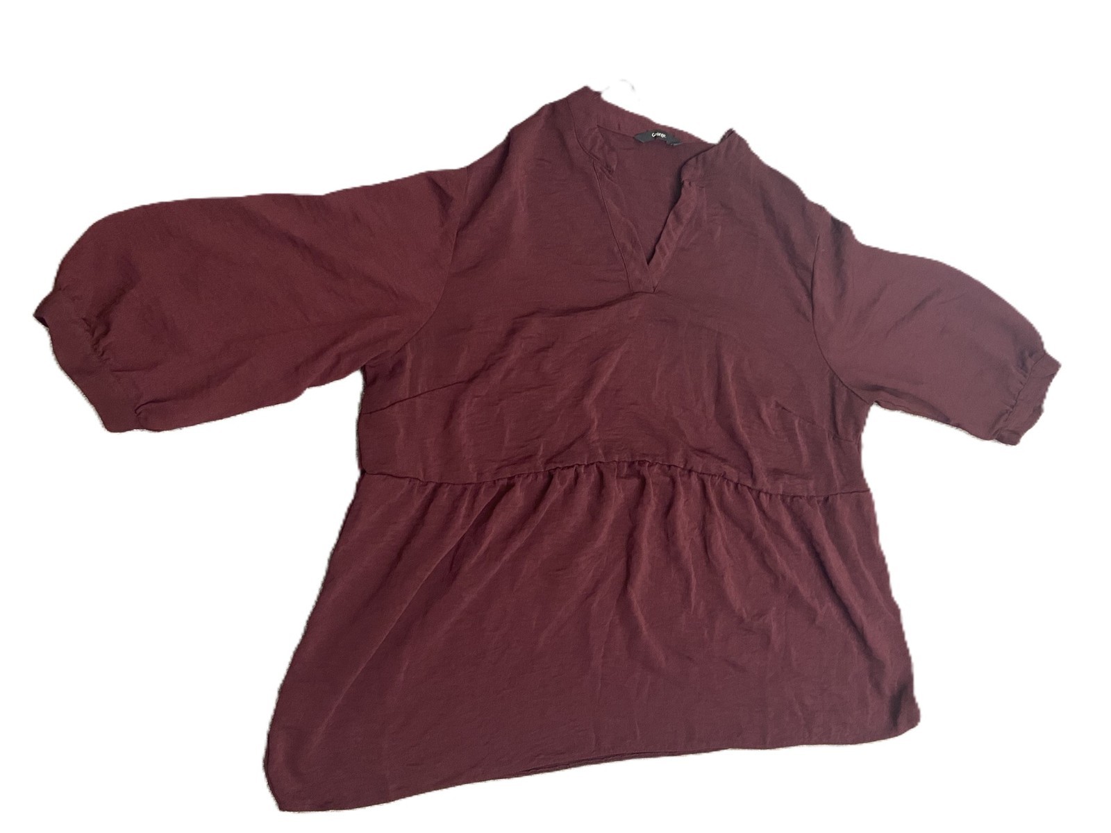 George womens burgundy top 3/4 sleeve polyester size 20 Pit to pit 24 in