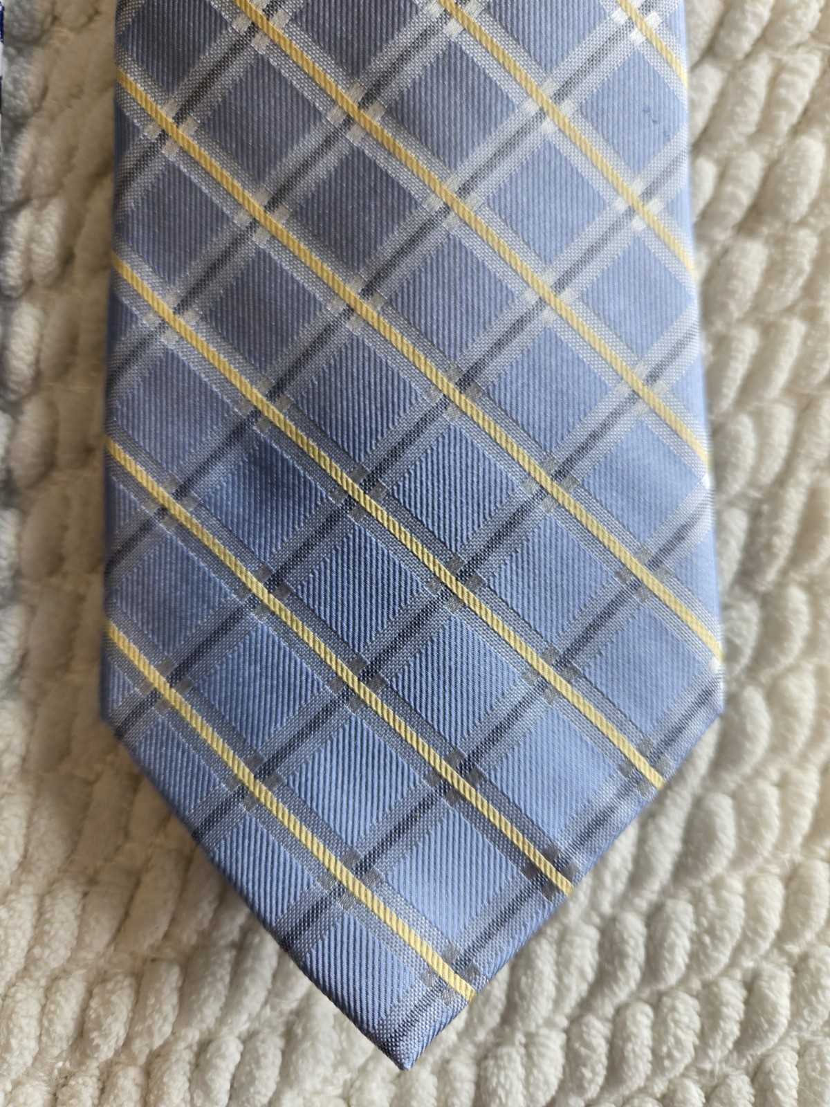 VGUC Hart Schaffner Marx 100% Silk Tie Bundle (Qty 2) 60 Inch Length 3.25 Width