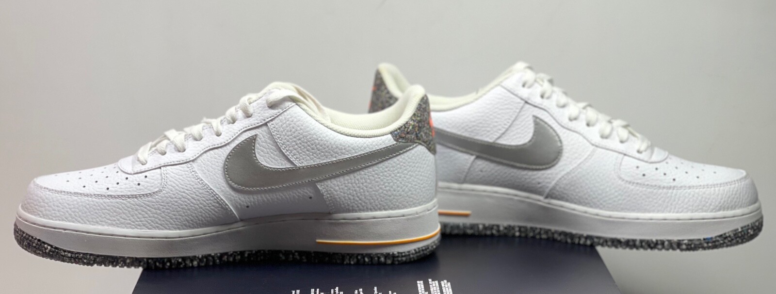 NIKE AIR FORCE 1 ’07 LV8 WHITE/METALLIC SILVER DA4676 100 US MEN SZ 11.5