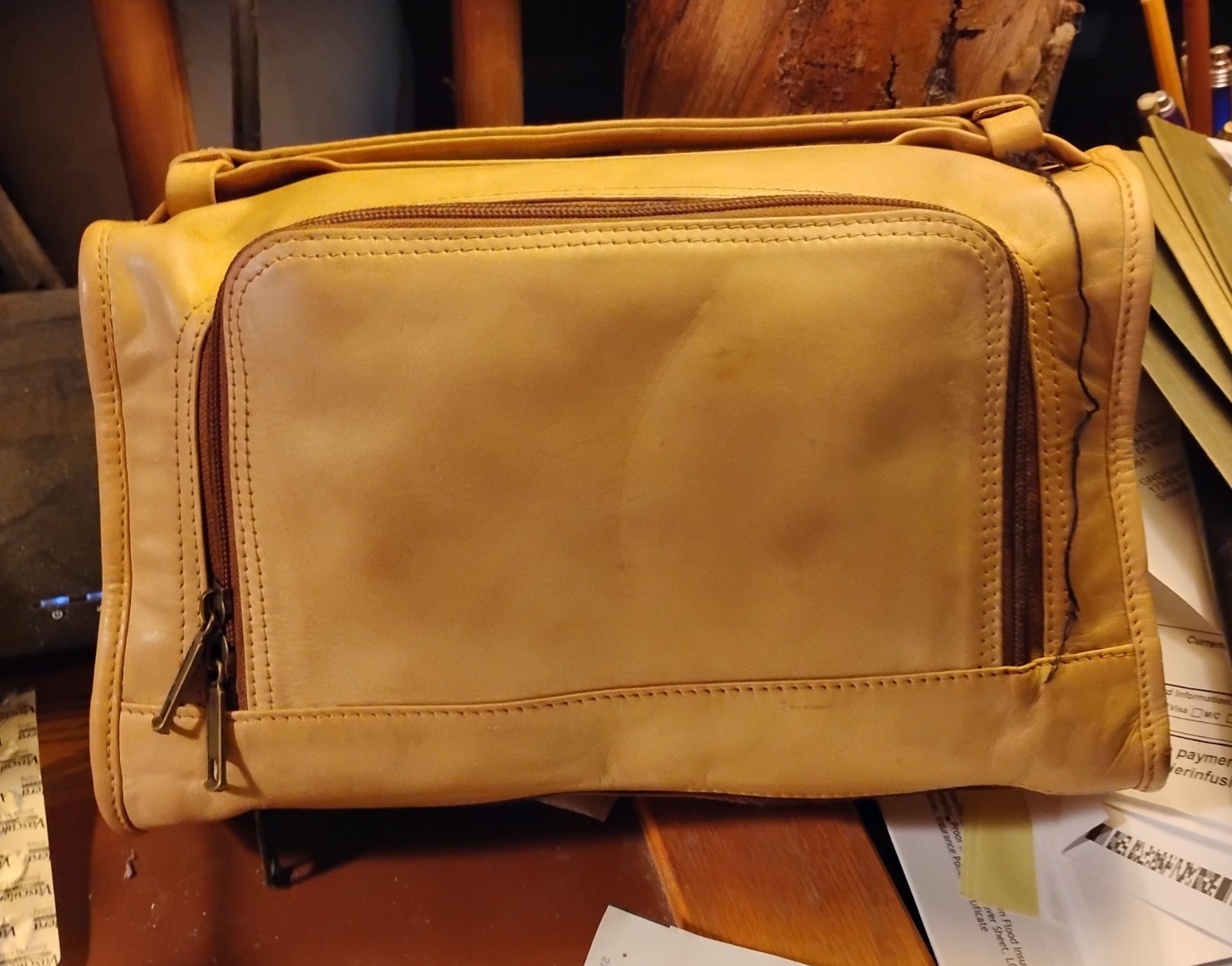 Tan Leather Toiletry Bag