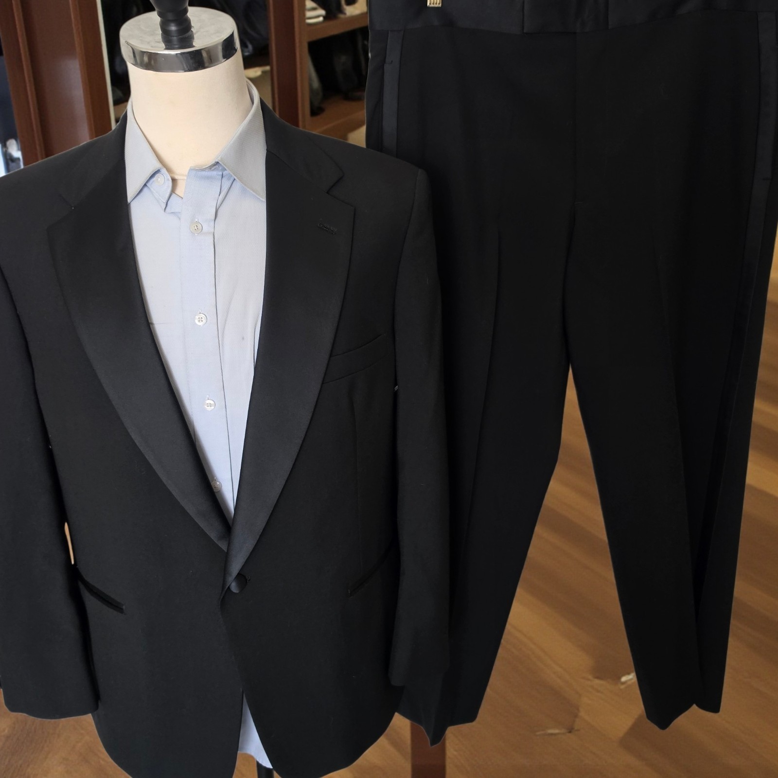 Vintage 1970s Tuxedo 44s 38×29 One Button Notch Lapel Bill Blass