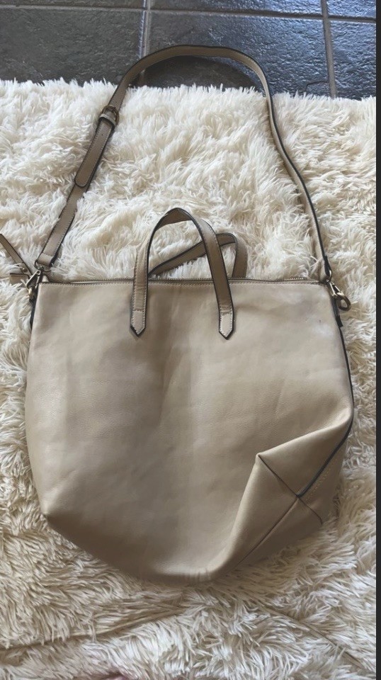 Women’s Beige Medium Satchel Top Handle, Detachable Adjustable Strap Gold