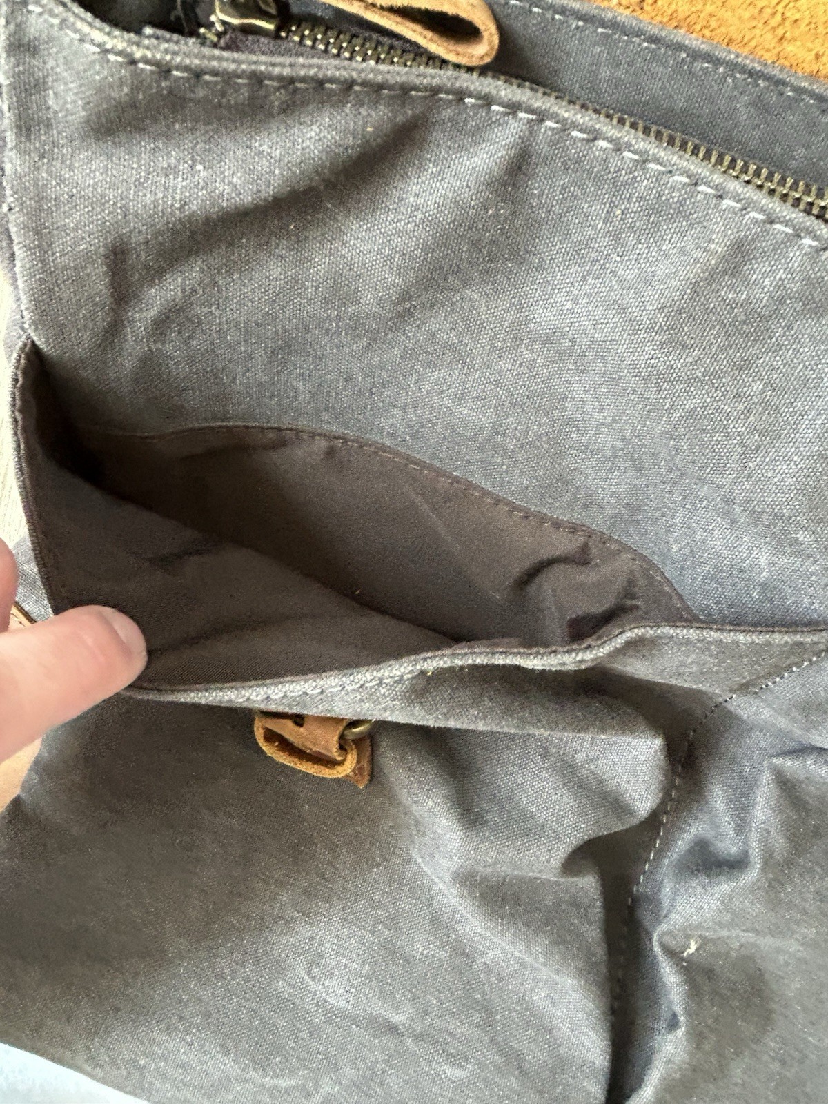 Unisex Laptop Briefcase 15.6″ Messenger Bag Dark Academia Old Money Satchel