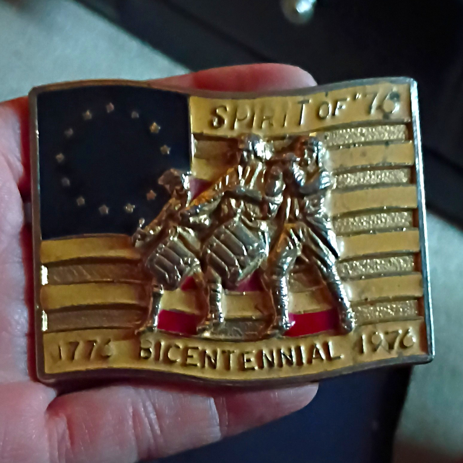 Spirit of ’76 1976 USA Flag Bicentennial Metal Plate Belt Buckle 1.75″ Embossed