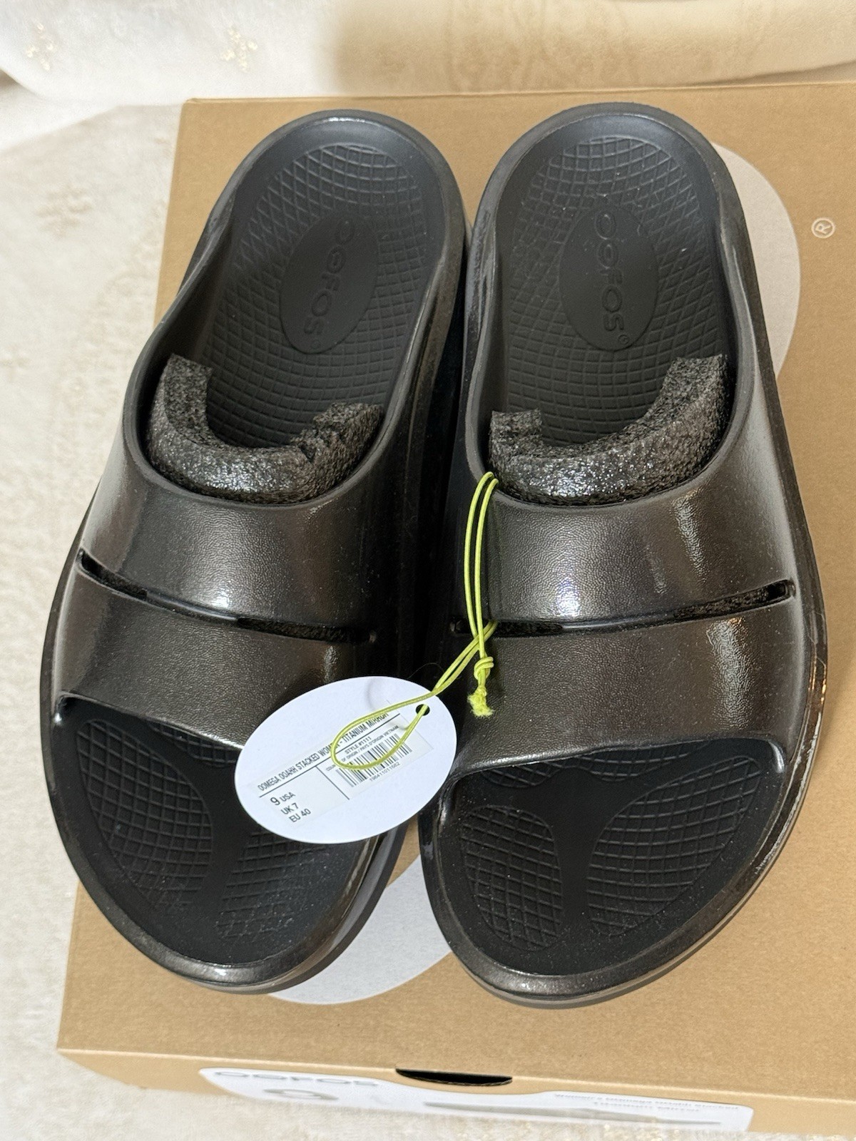 OOFOS Women’s Slide Sandals Black Comfort Cushioned Slip On US 9 EU 40 UK 7