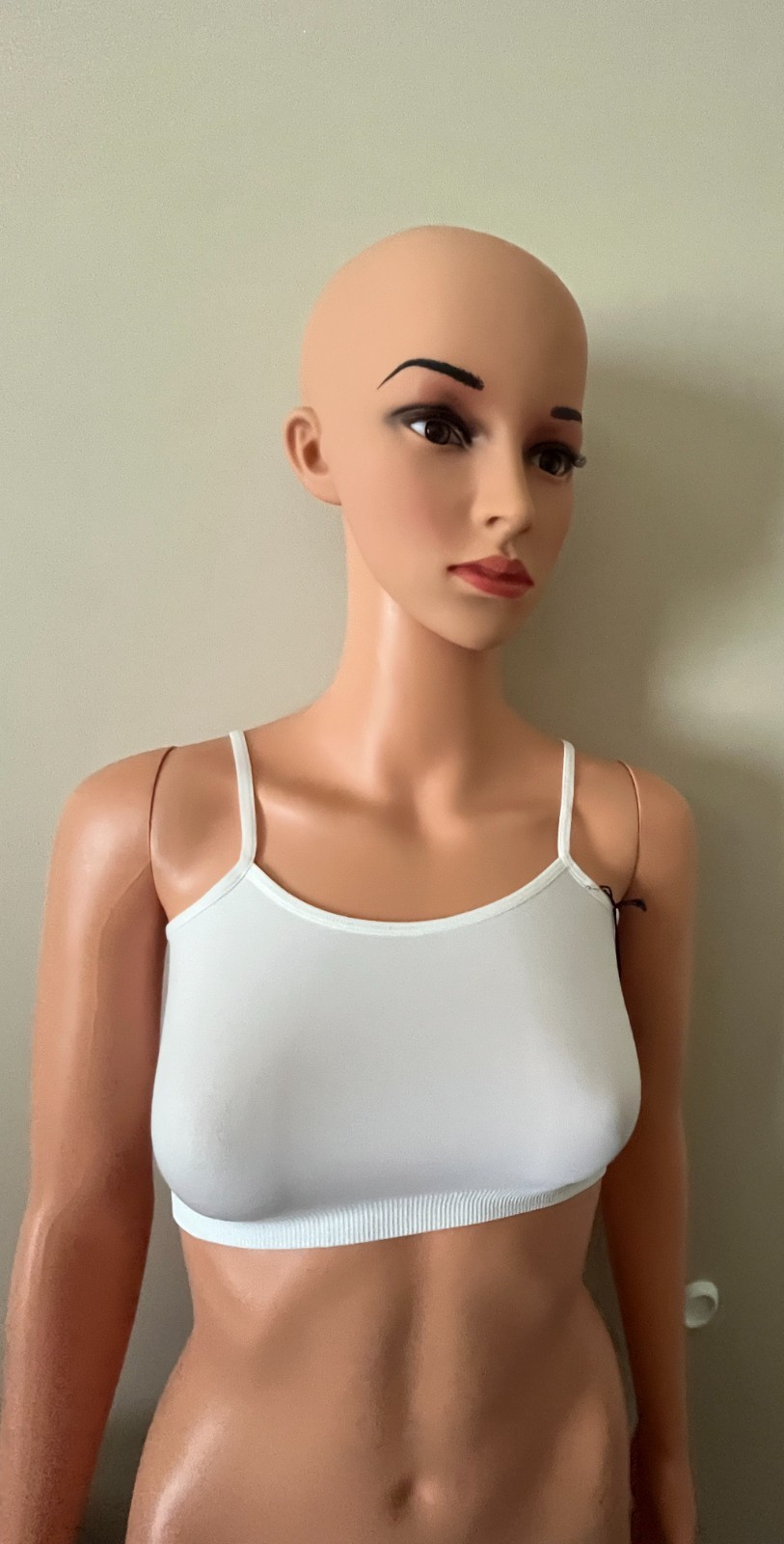 NWT IA ICON APPAREL COMFORT BRALETTE SIZE O/S WHITE 92% NYLON 8 % SPANDEX