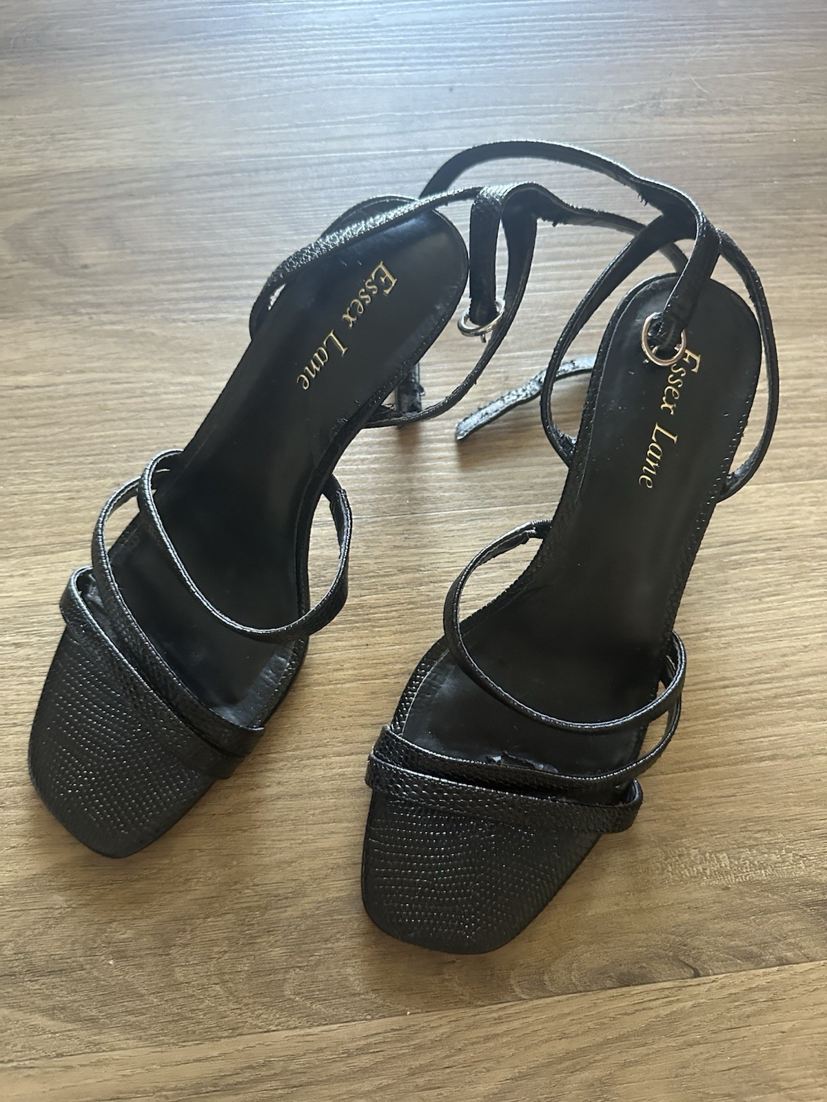 NIB Essex Lane Madalie Black Two Toned Lizard Strappy Slingback Size 7.5 Heels