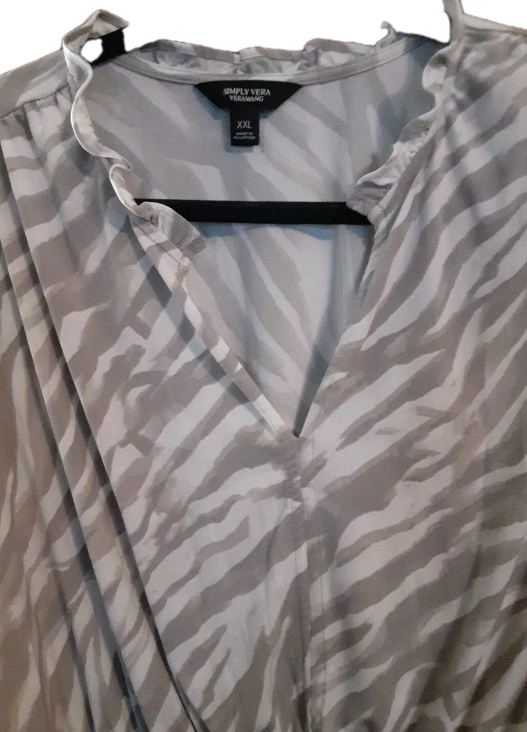 Simply Vera Vera Wang Top Womans Pus Size XXL Gray White 3/4 Sleeve