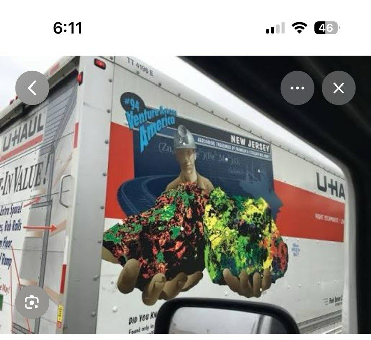 NOS Large U-Haul New Jersey T-Shirt Geological Treasures Fluorescent Minerals