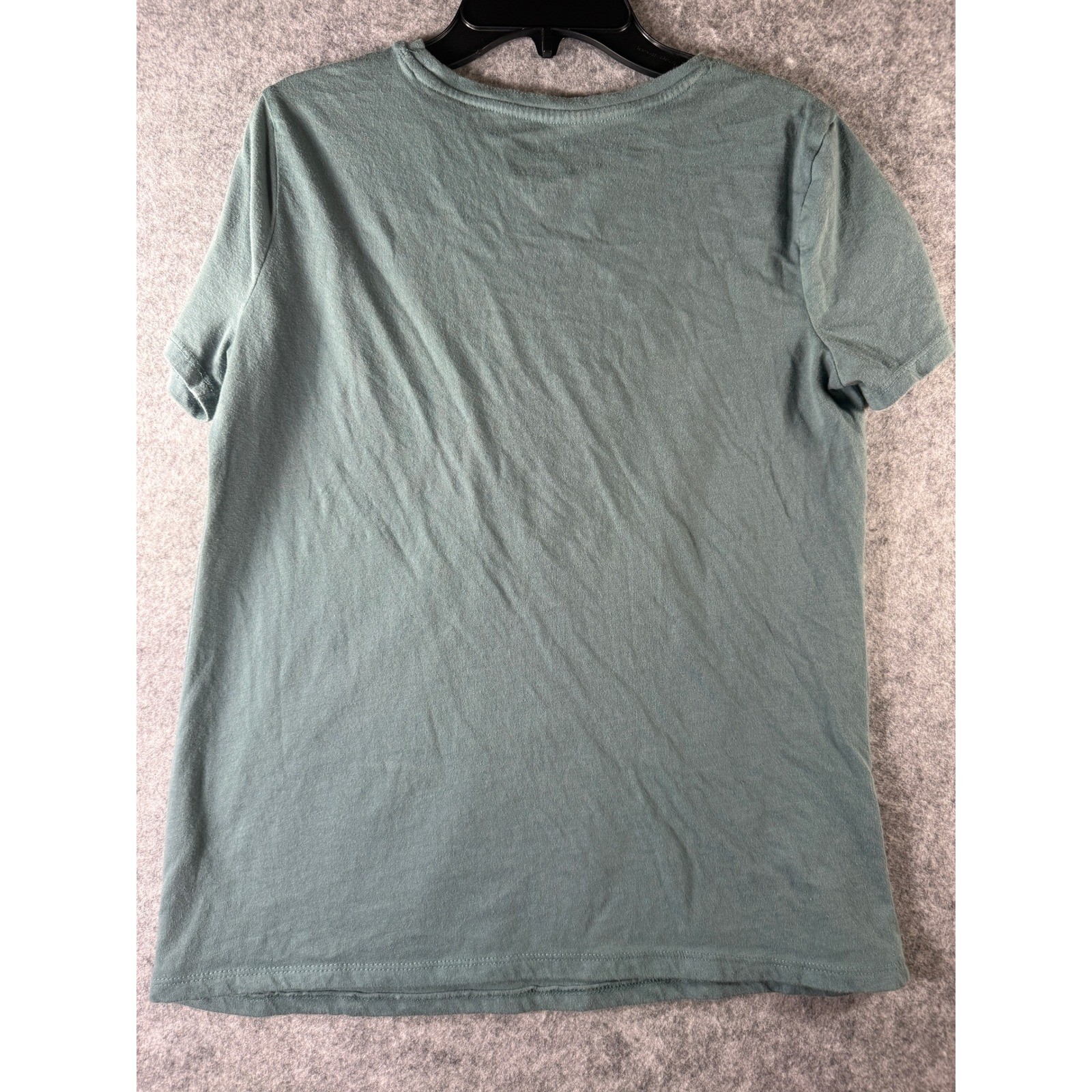 Nine West Not Sorry Graphic Tee Sage Green Pink XS Short Sleeve T-Shirt RN73277