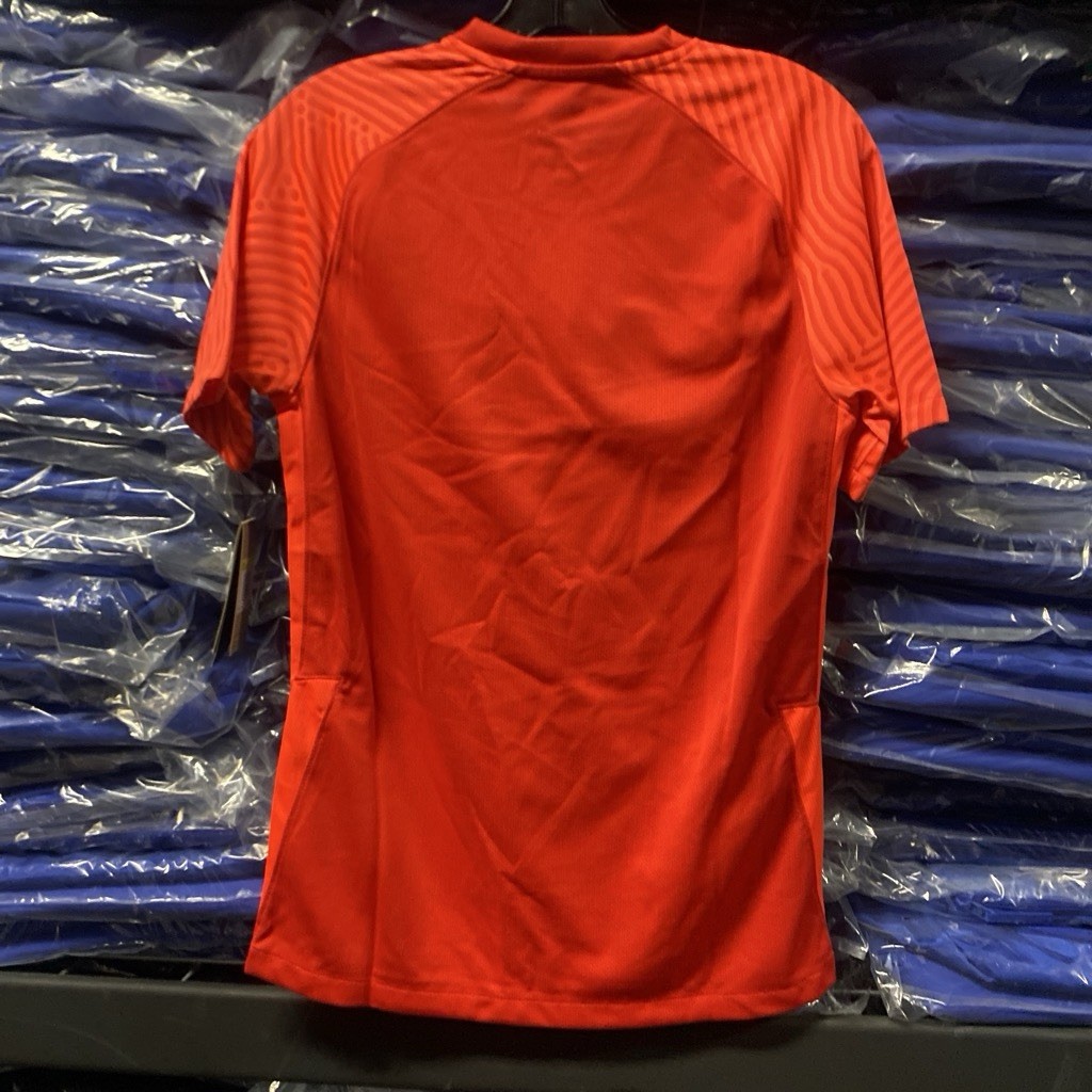 Nike Strike II Soccer Jersey NWT Red Crimson Men’s Small Dri-FIT CW3551-657