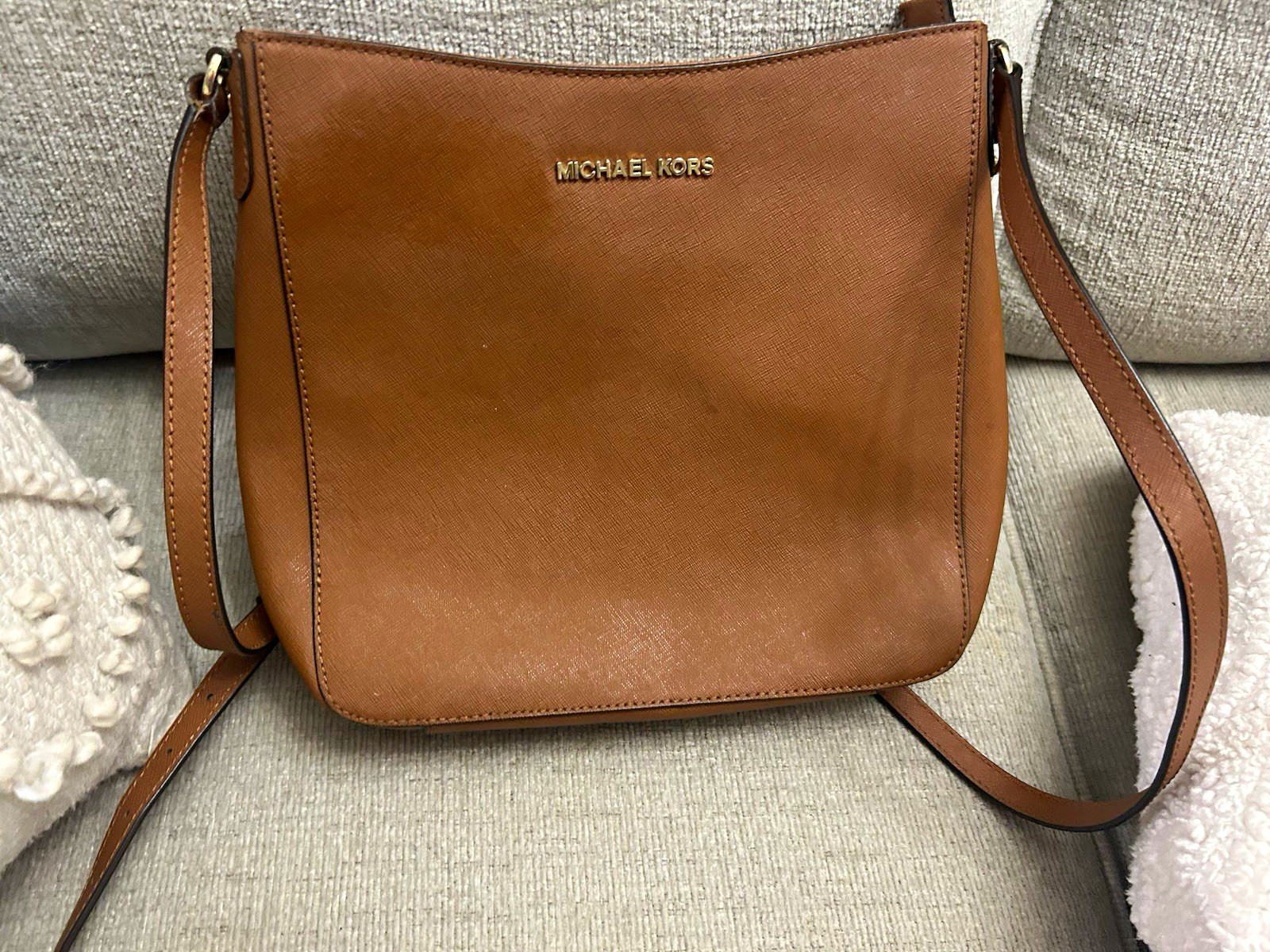 Michael Kors Brown Medium Crossbody Bag Zip Detachable Strap Gold Logo