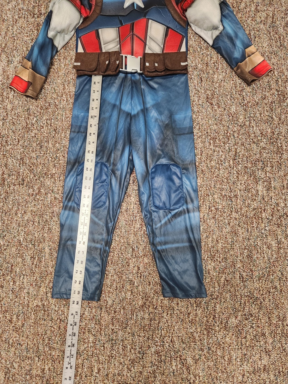 Authentic DISNEY Marvel Avengers Captain America Costume Size 5/6 Children