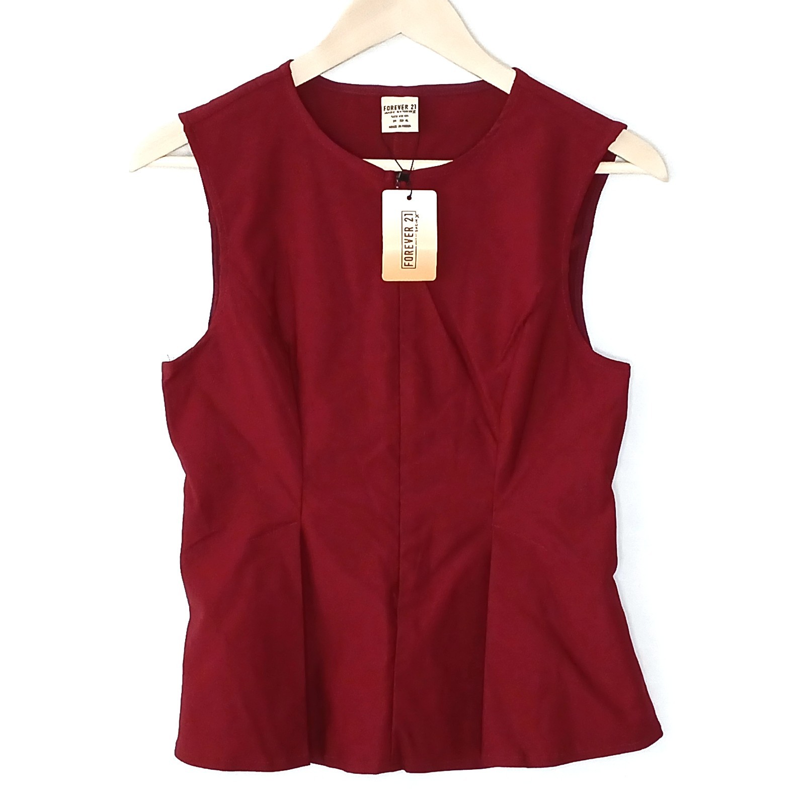 NEW Forever 21 Shein womens fitted pleated blouse size 6 stretch burgundy solid