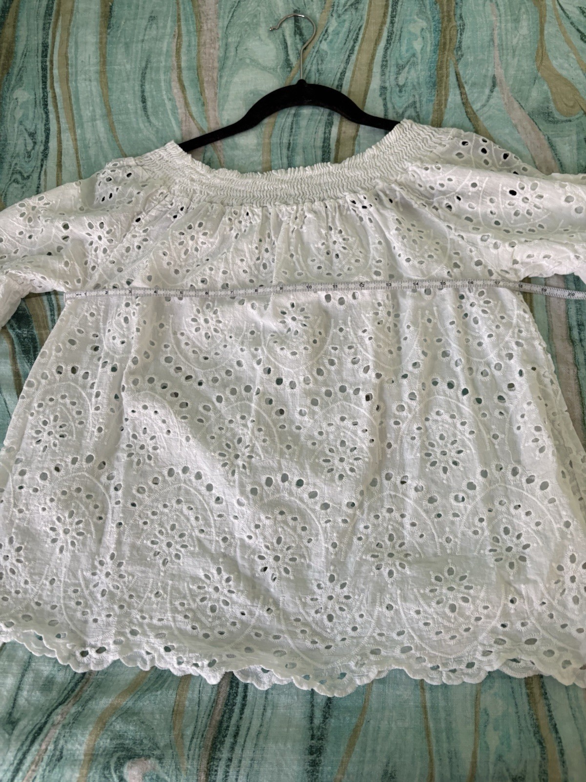 Women’s White Solid Eyelet Off-the-Shoulder Peasant Blouse 3/4 Sleeve M