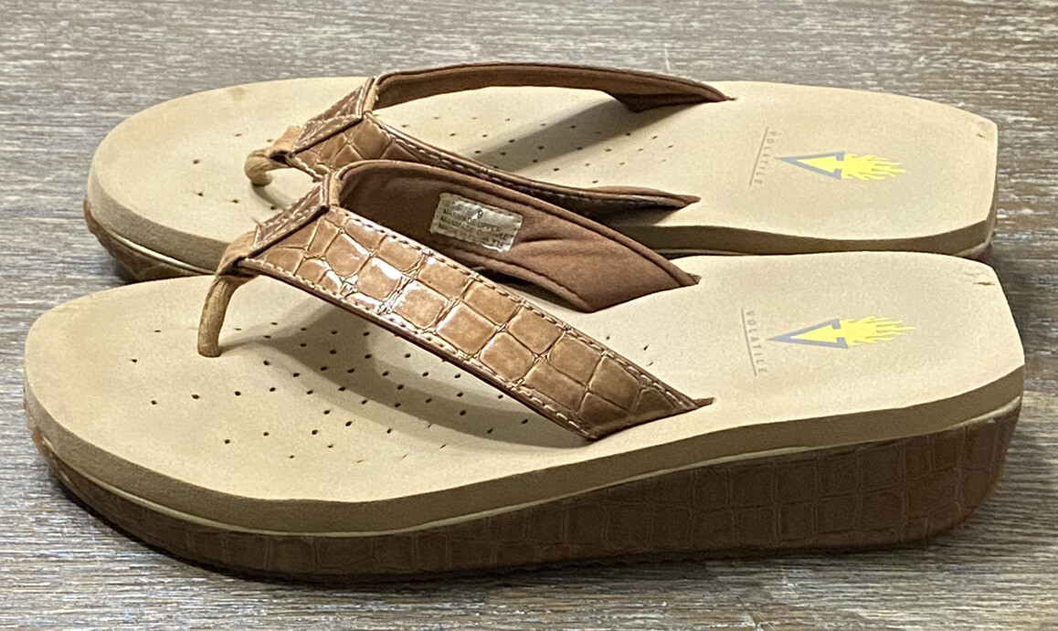 Volatile Women’s 9M Metallic Brown/Gold Croc Print Wedge Sandals