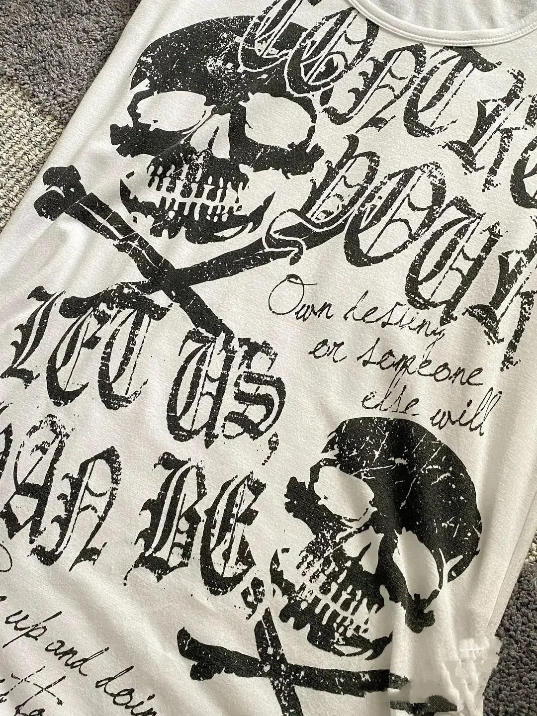 Y2K Grunge Emo Alt Punk Fitted Graphic Top 2000s Slim Fit Tee Womens Shirt S-XL