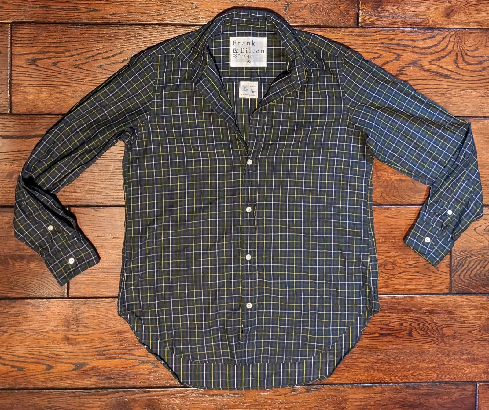 Frank & Eileen Frank Classic Button-Up Shirt Gray Blue Green Plaid Size Small