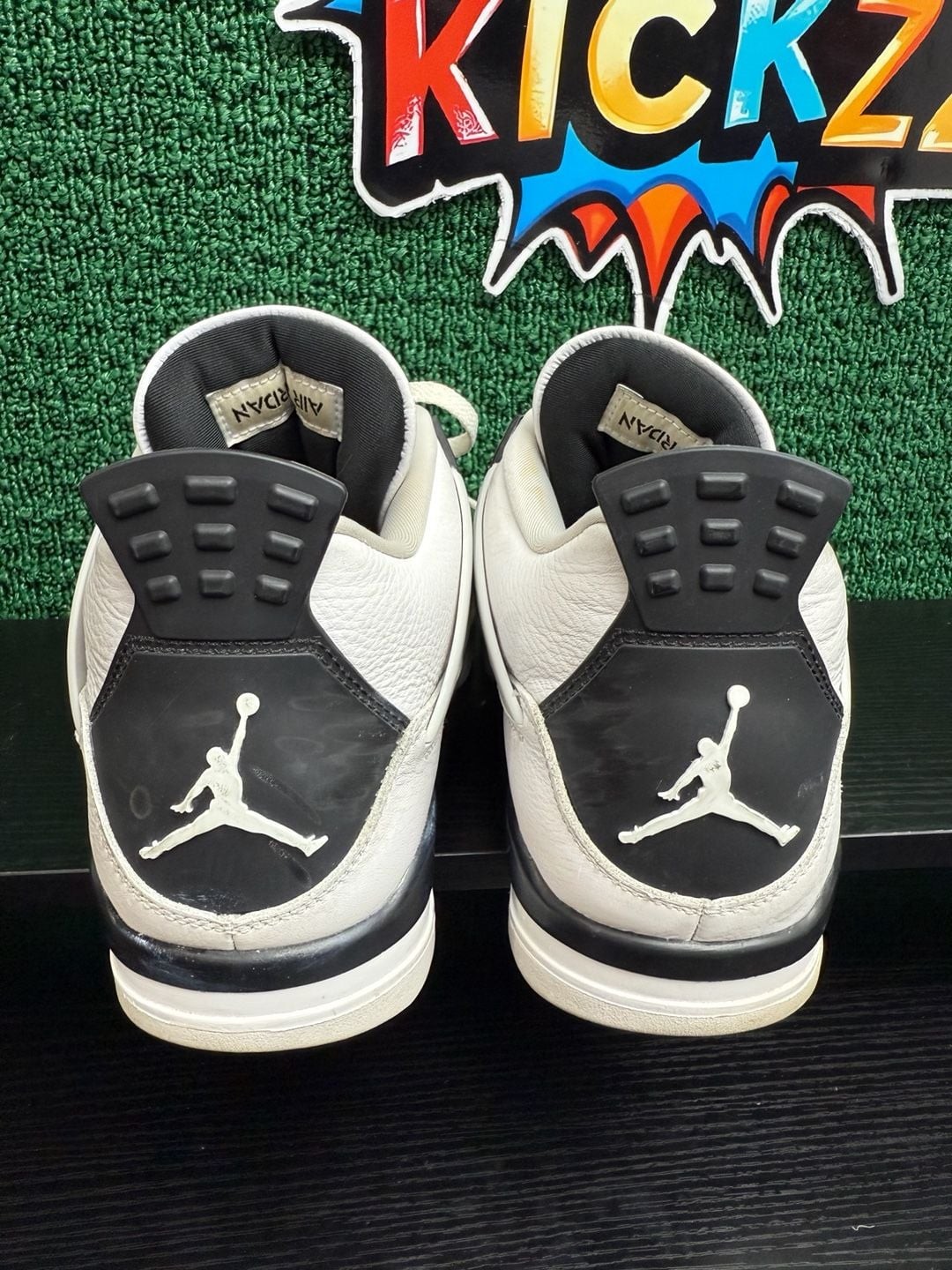 Air Jordan 4 Retro Military Black Men’s Size 11 Pre-Owned: Good