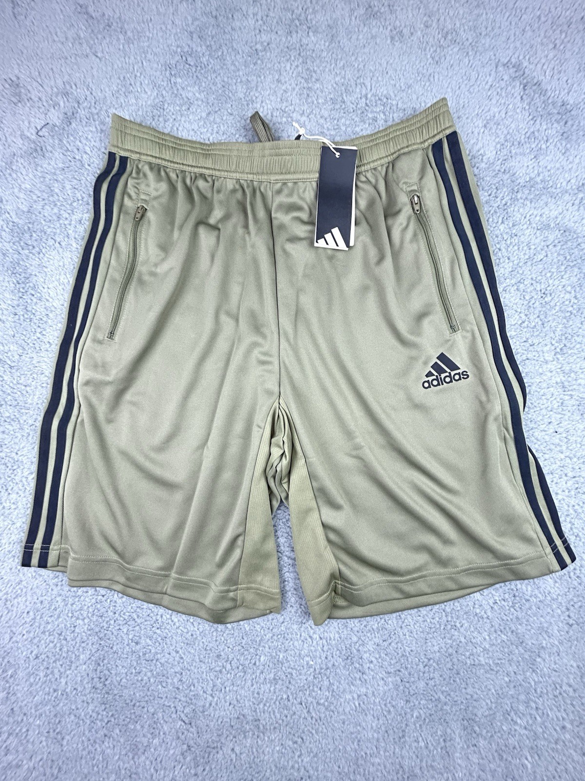 adidas Designed 2 Move 3-Stripes Orbit Green Black Zip Pocket Shorts H55312