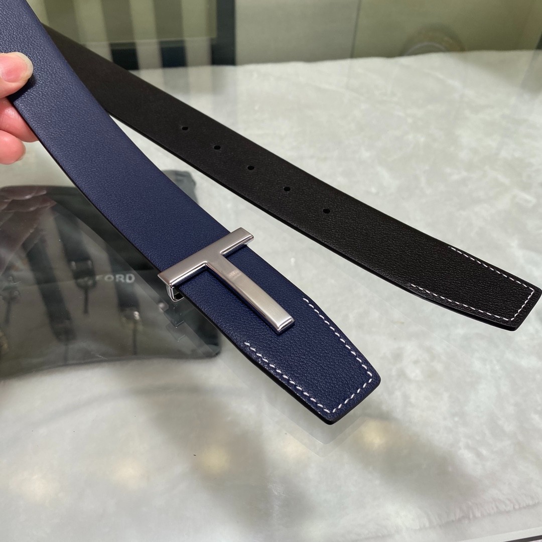Tom Ford Mens Black/Blue Reversible Leather Belt Simple T Buckle