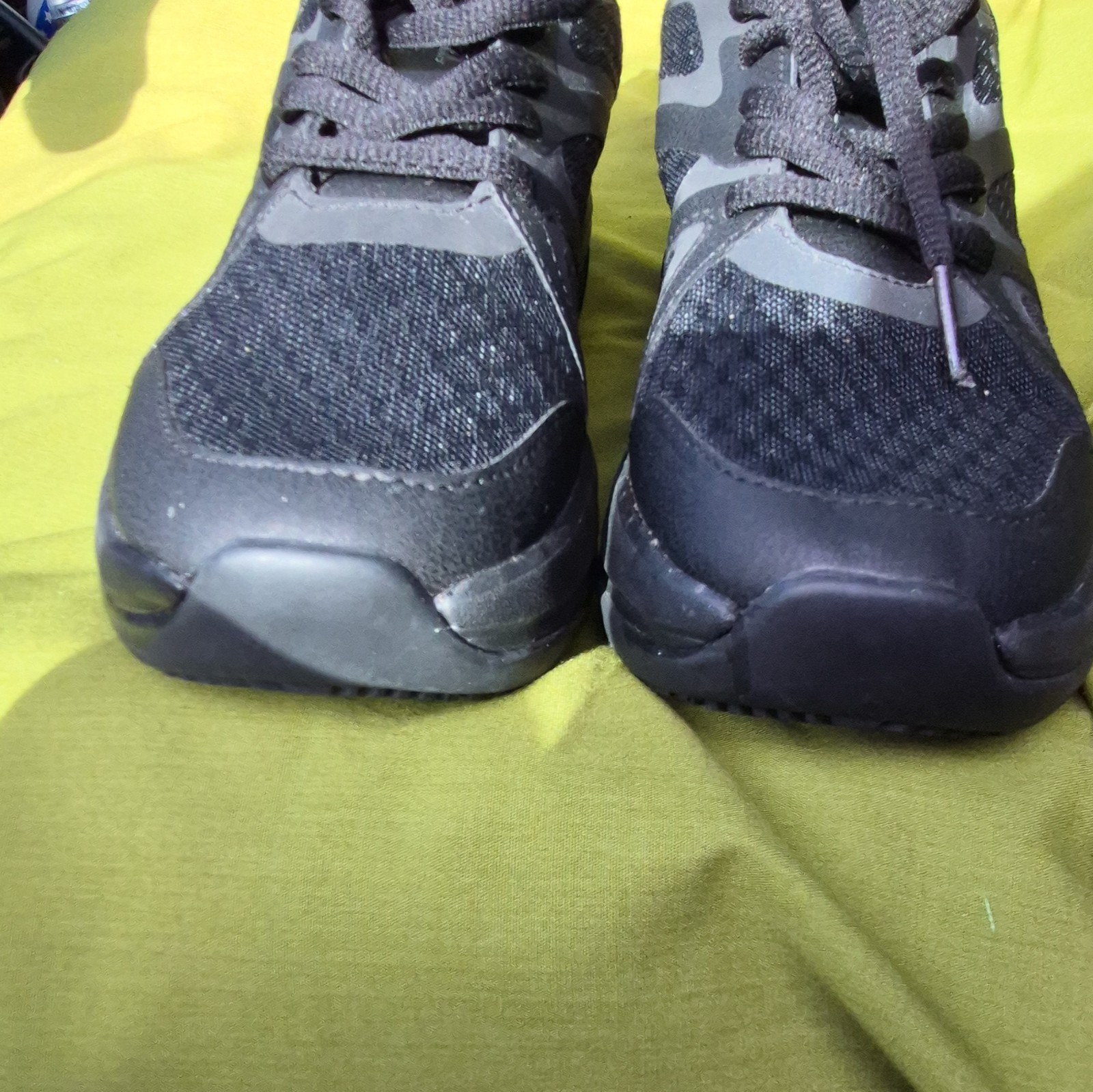 Shoes For Crews Teens’ Black Camouflage Low Top Lace-Up Athletic Sneakers
