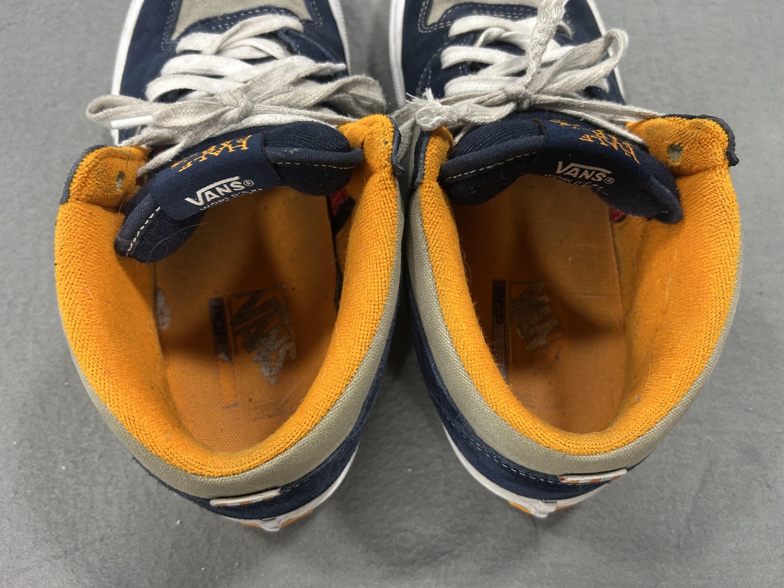 Vans Half Cab Shoes Mens Size 10 Blue Gray Suede Mid Top Skate Sneaker