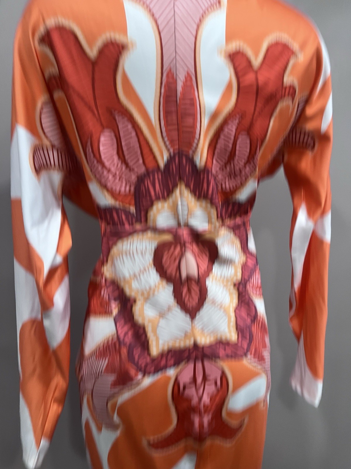ChicMe Orange Printed V-Neck Women’s Midi Dress size L