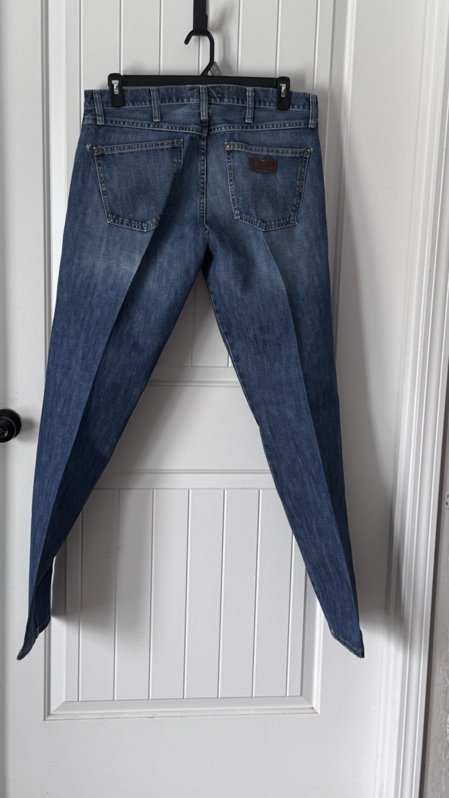 Wrangler Retro Blue Jeans 35×34 Boot Cut Straight from Dry cleaner Cowboy