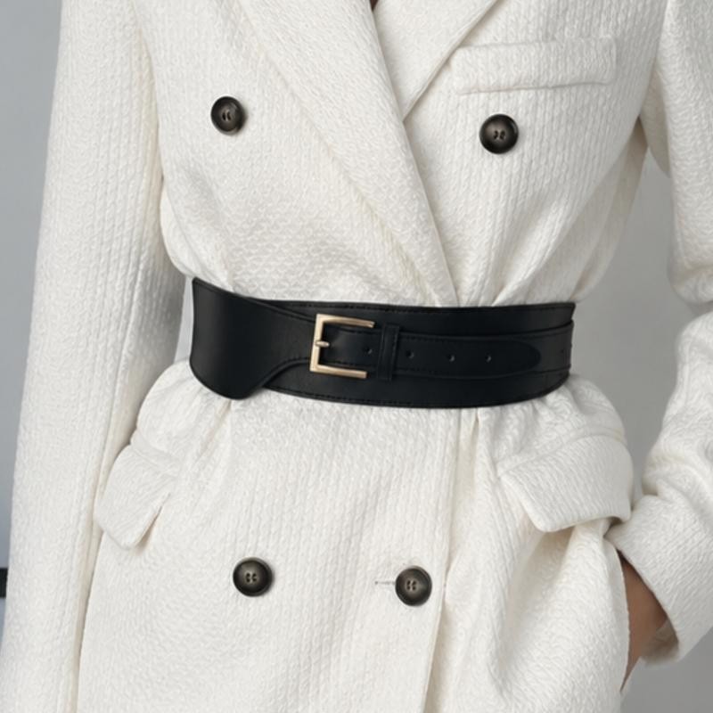 Retro Black & Golden Women’s Elegant Square Buckle Cinch Belt Size 75 Cm