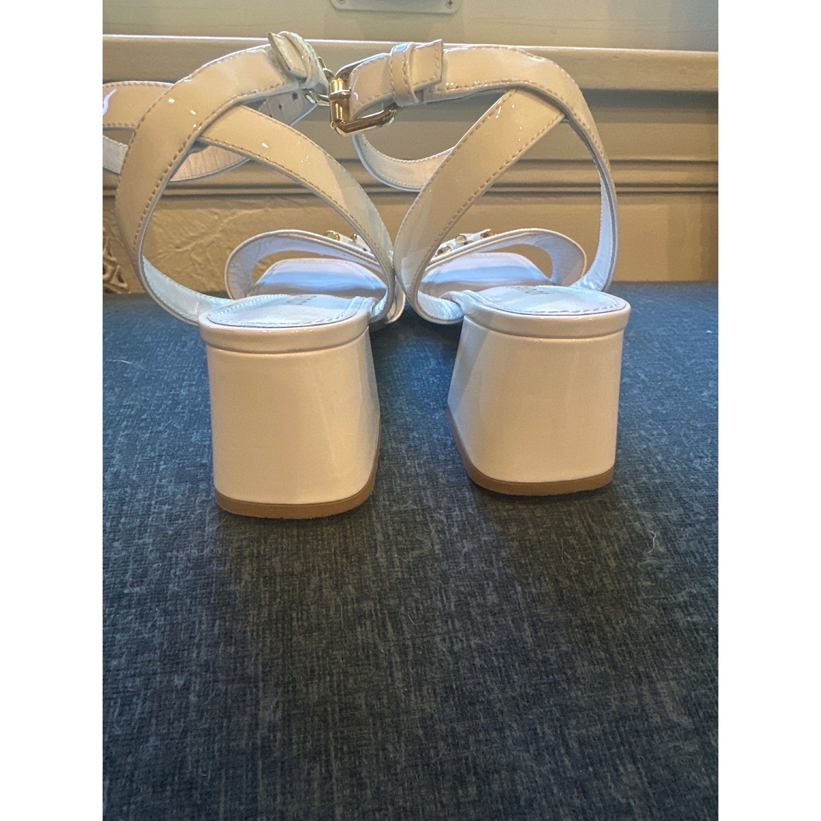 Louis Vuitton Madeleine White Patent Leather LV Twist Block Heel Sandals Size 36