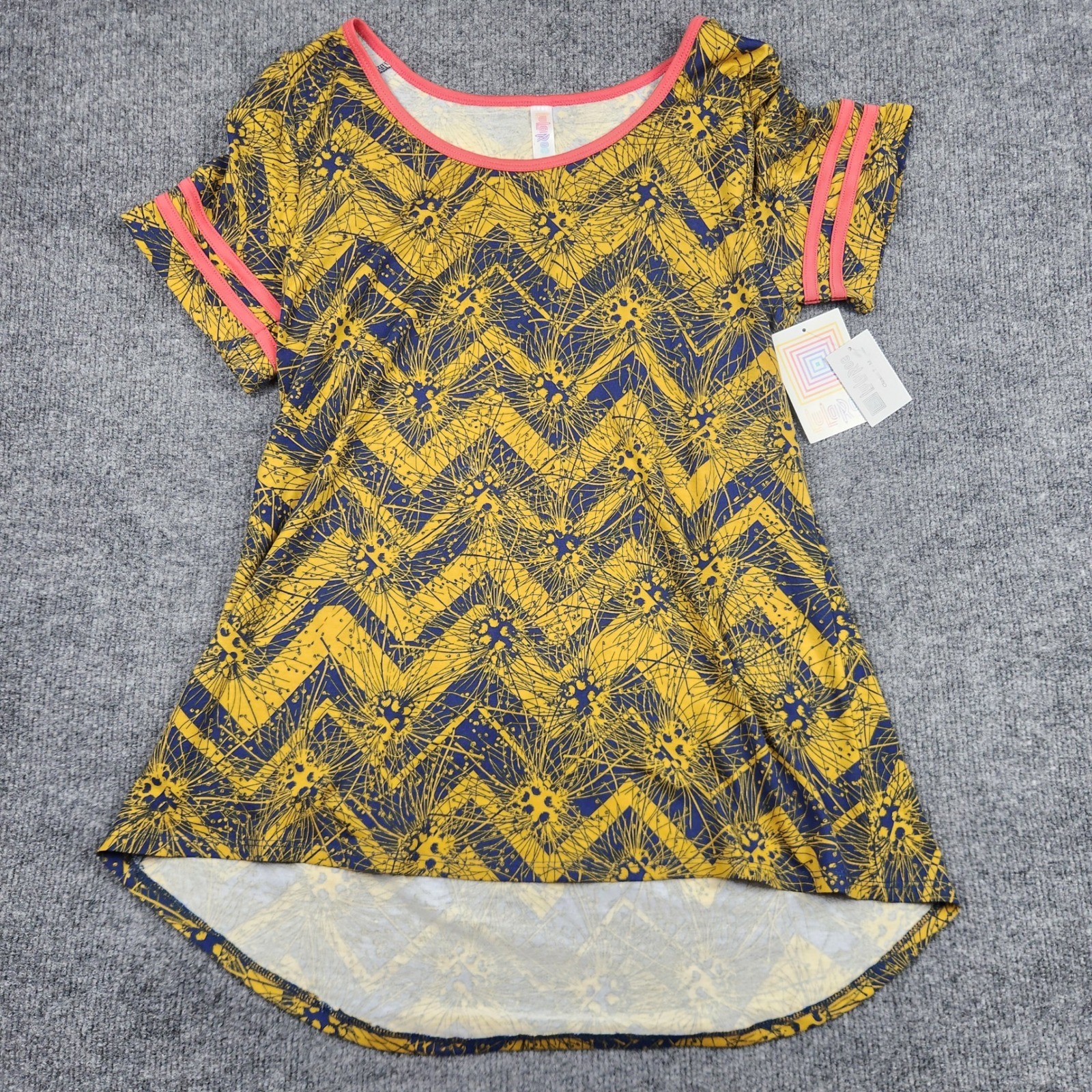 LuLaRoe Classic T Shirt Womens Medium Yellow Navy Chevron Floral High Low NWT